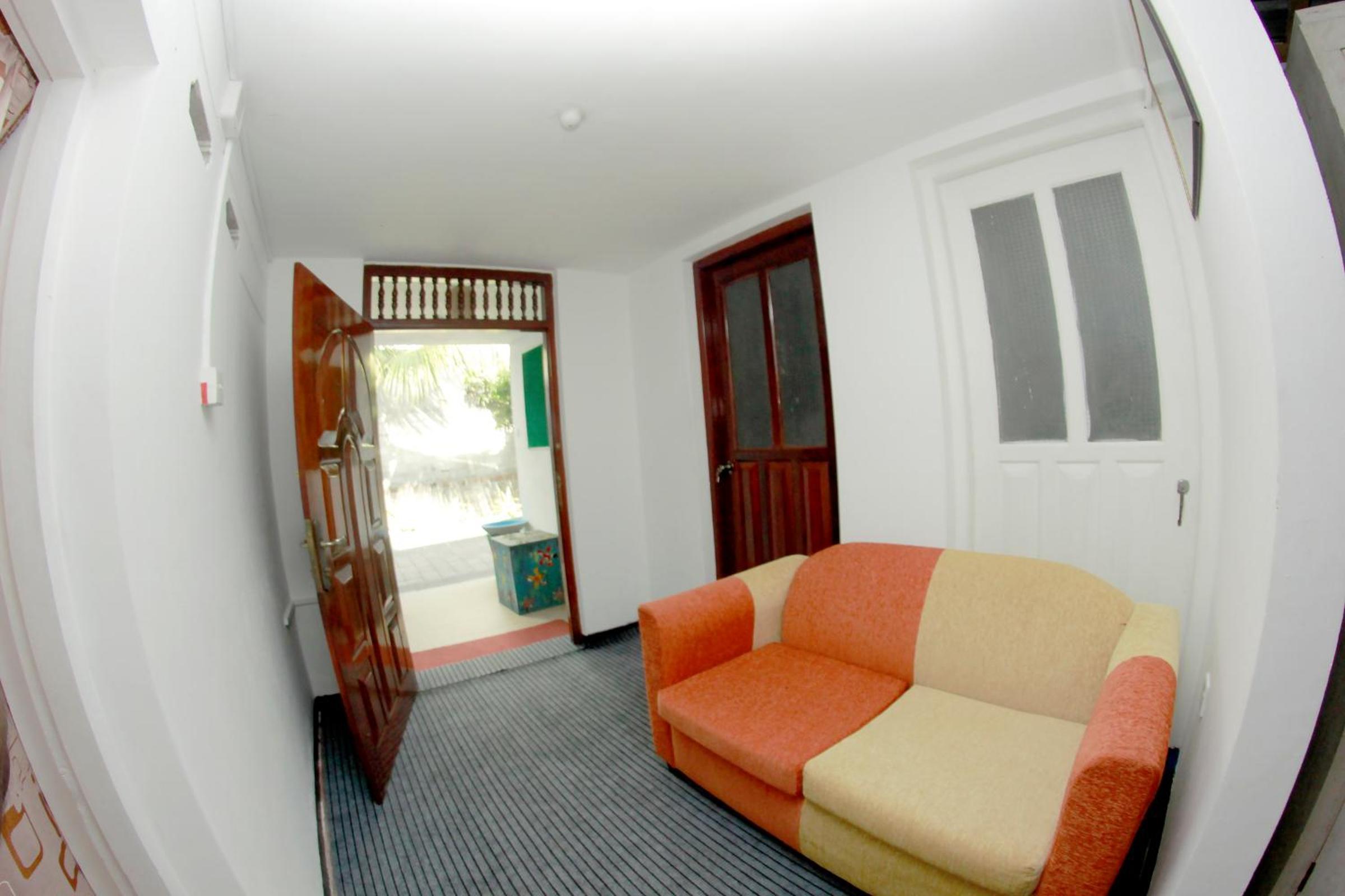 Traveler's Haven Hostel at Colombo Intl Airport view 2