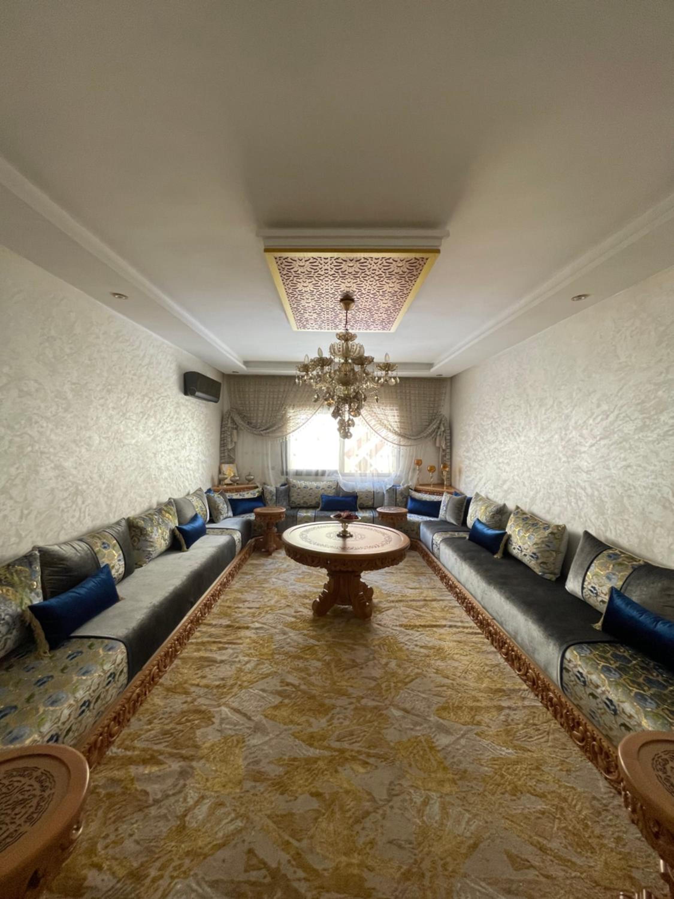 Luxurious and comfortable apartment view 5