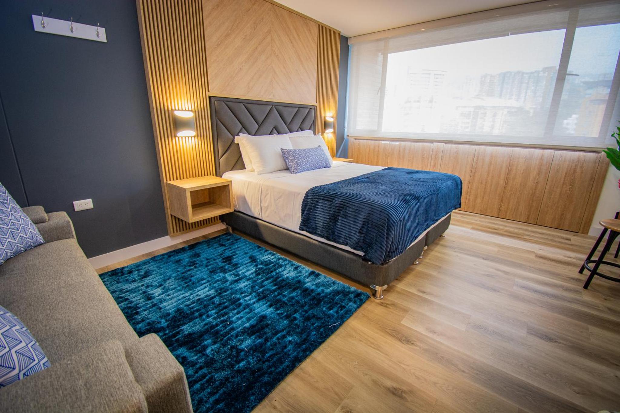 Unique Suite in El Poblado CoWork/ GYM / Fast WiFi