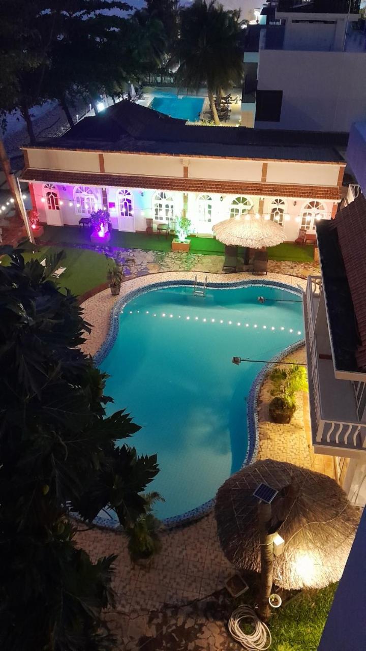 Sand Beach Resort