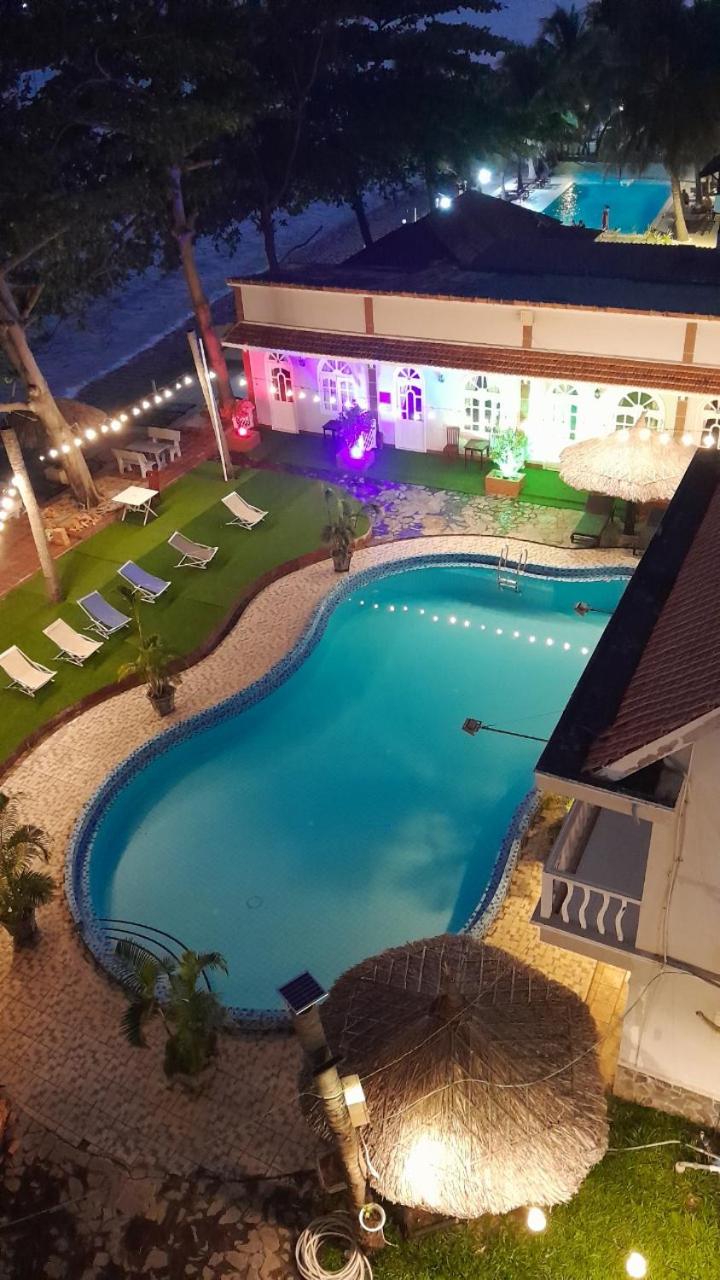 Sand Beach Resort