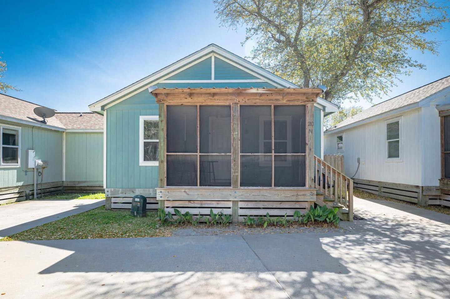 Seaside Retreat - Community Pool