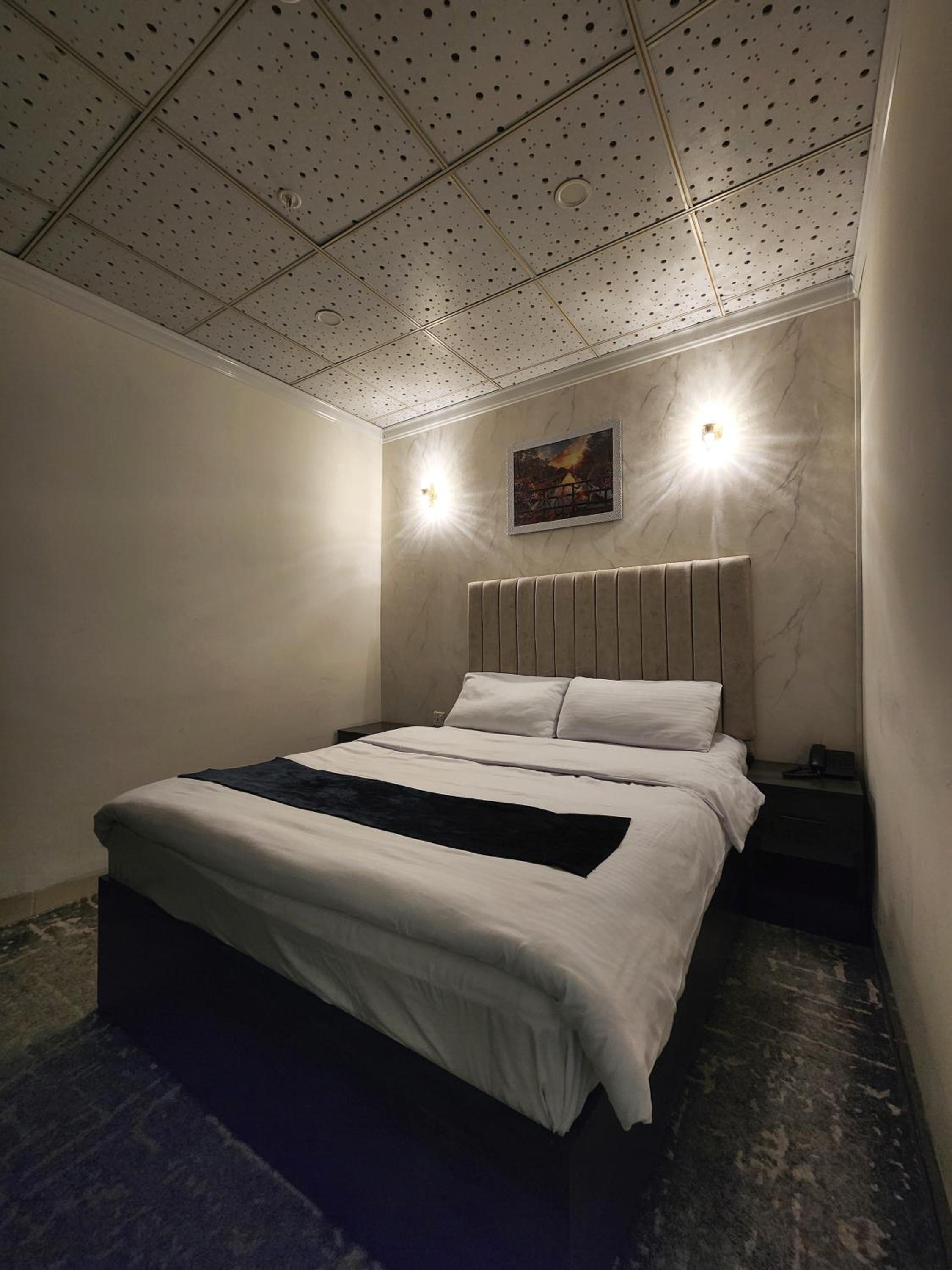 Vote Hotel
