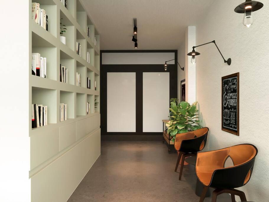 ~Hanoi's Hidden Gem Escape: Rooftop Bar, Gameroom~