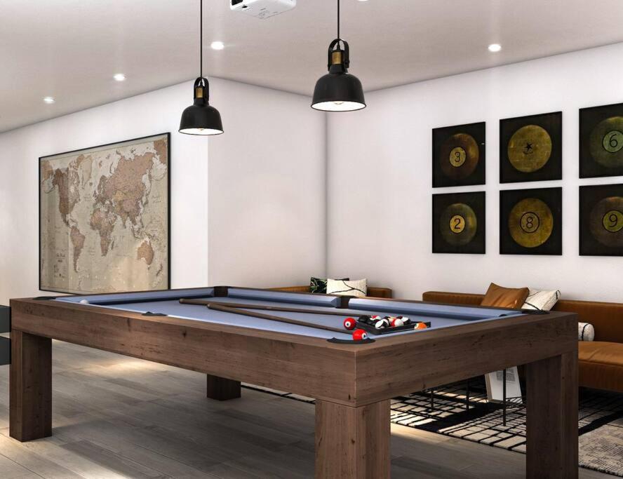 ~Hanoi's Hidden Gem Escape: Rooftop Bar, Gameroom~