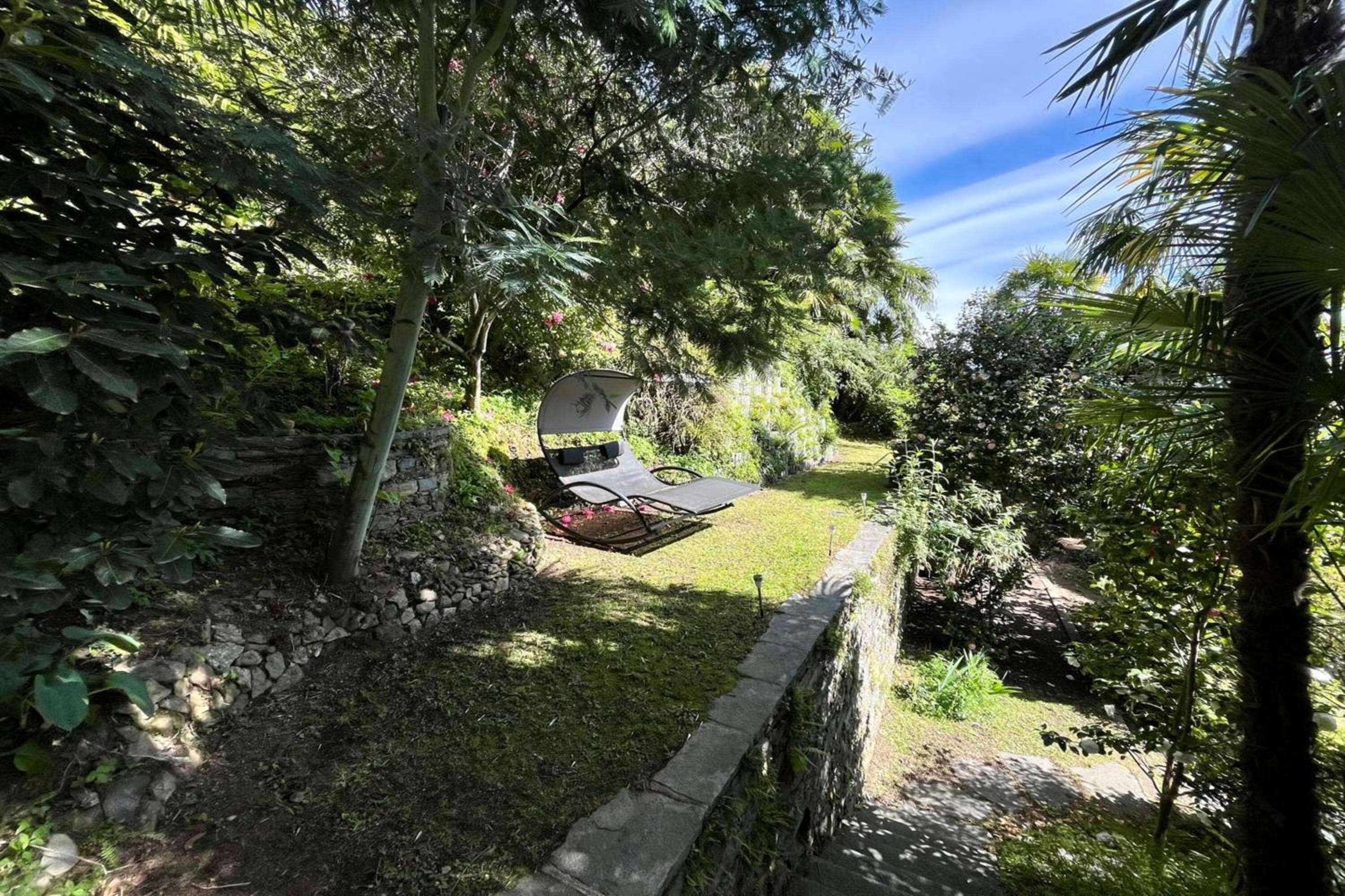 Peace Over The Lake Rooms - Happy Rentals