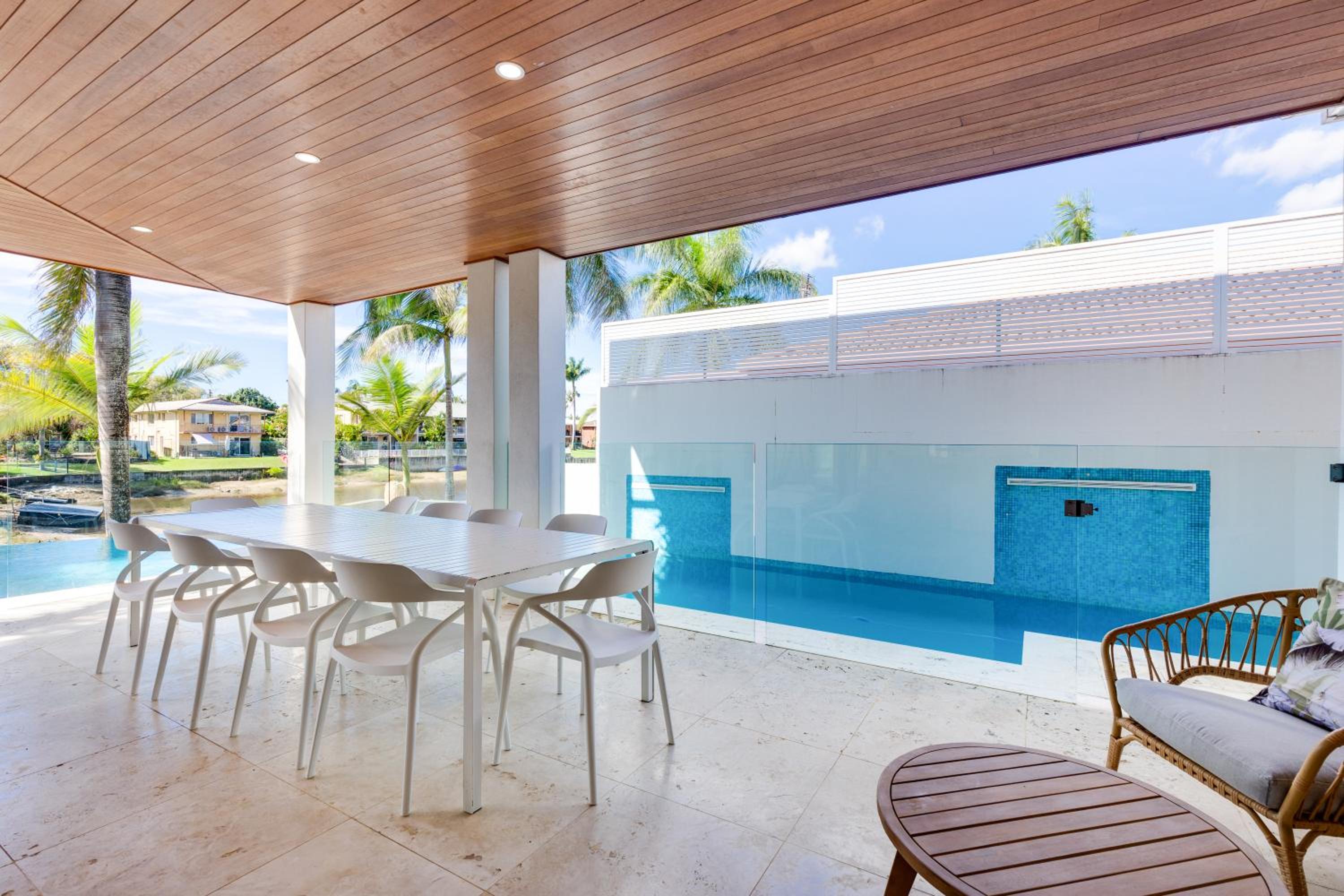 Luxurious, Tropical Haven, Mooloolaba- Moonda5