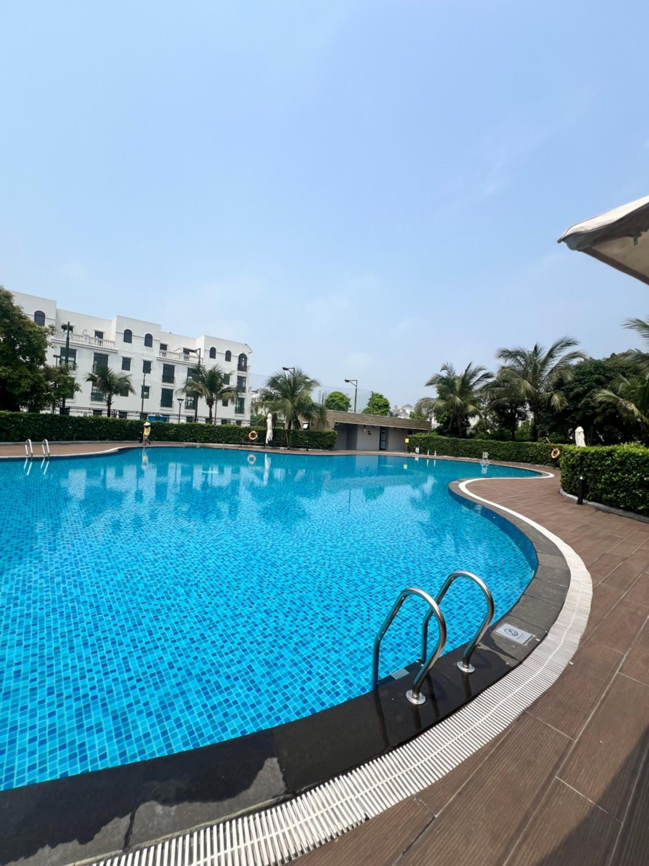 Villa 5 bedrooms in Vinhome Ocean Park