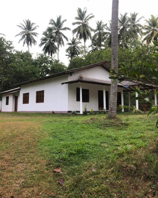 Vedagedara villa