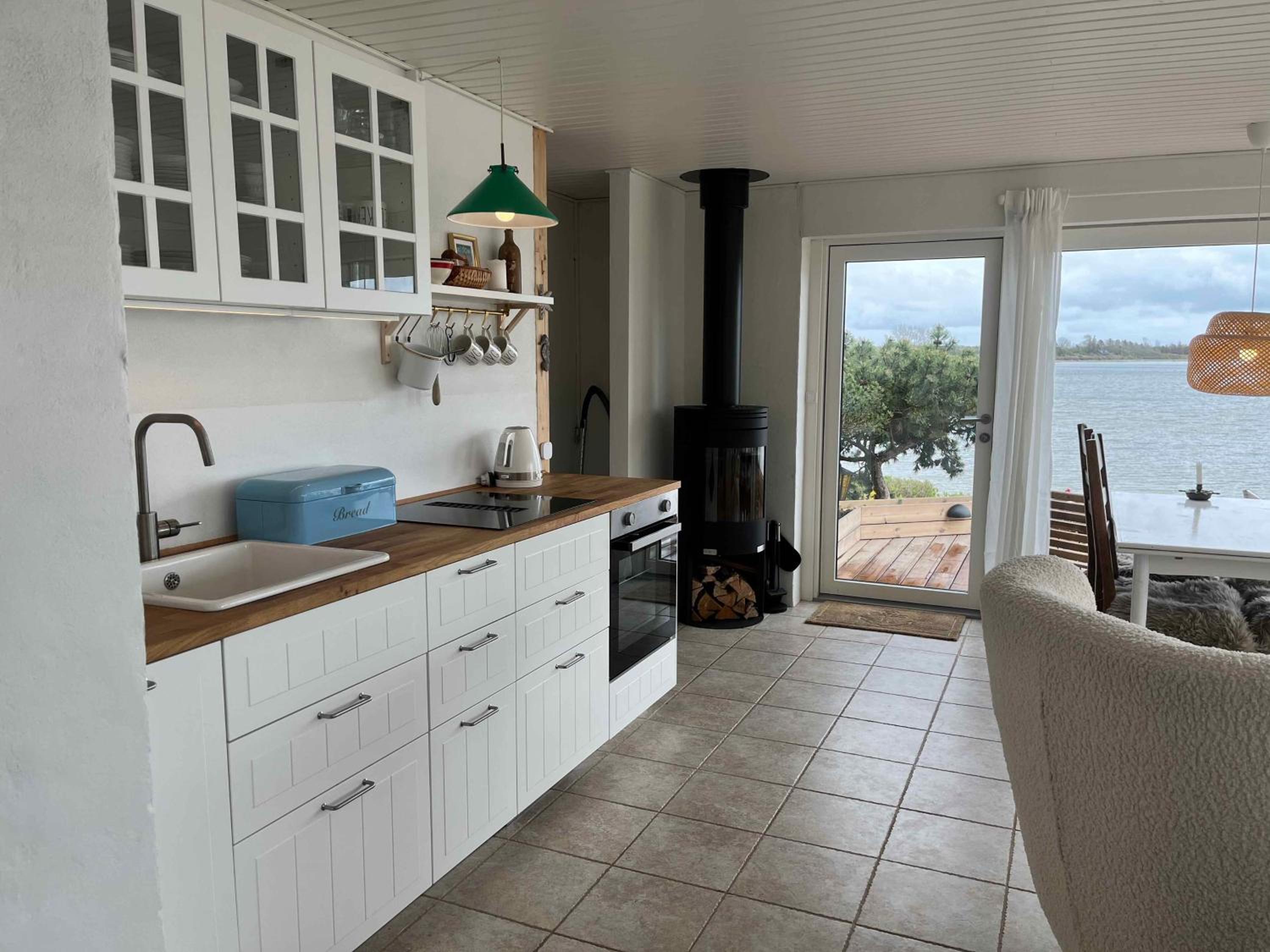 Lovely Beach House With Panoramic View
