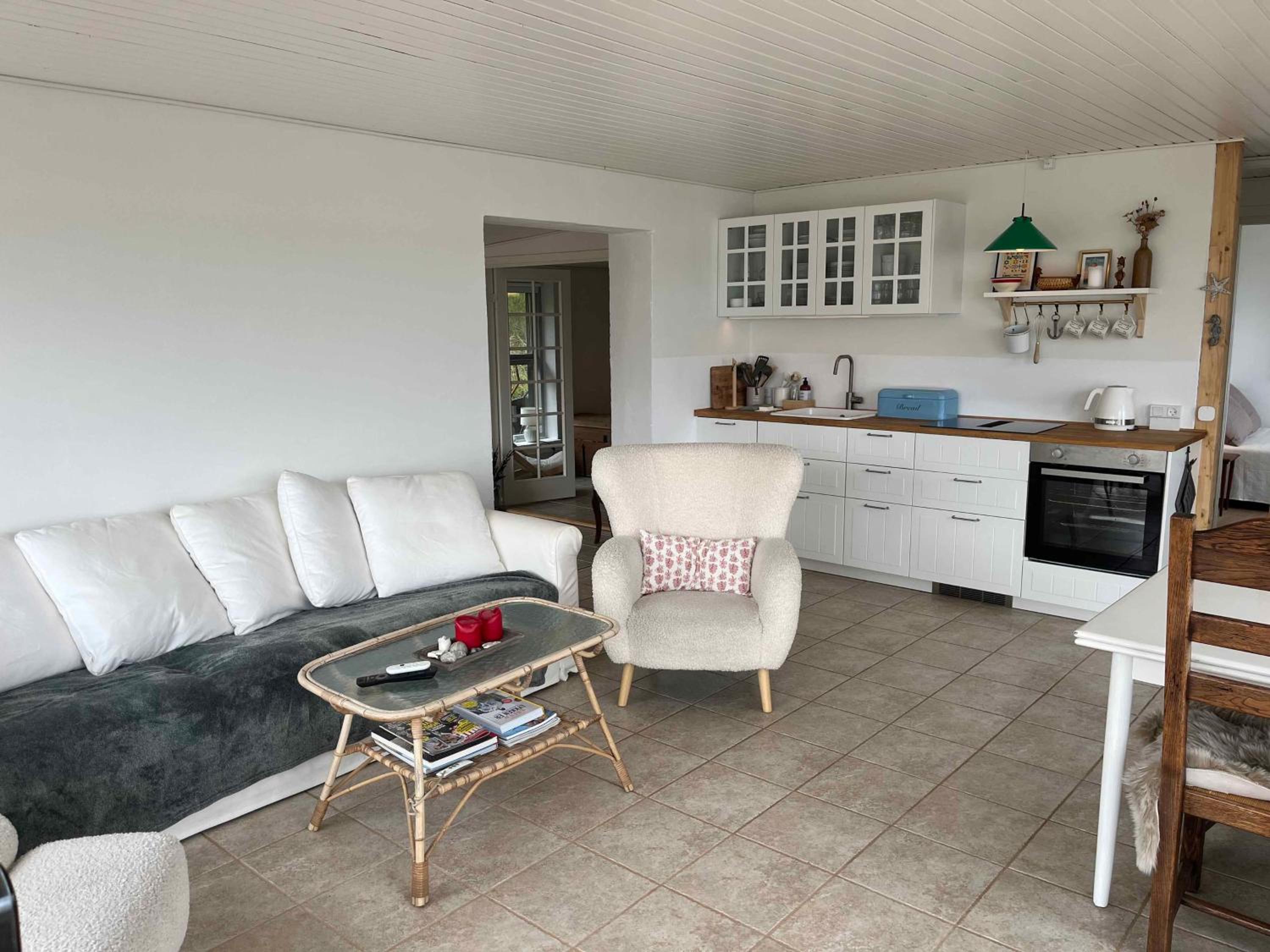 Lovely Beach House With Panoramic View