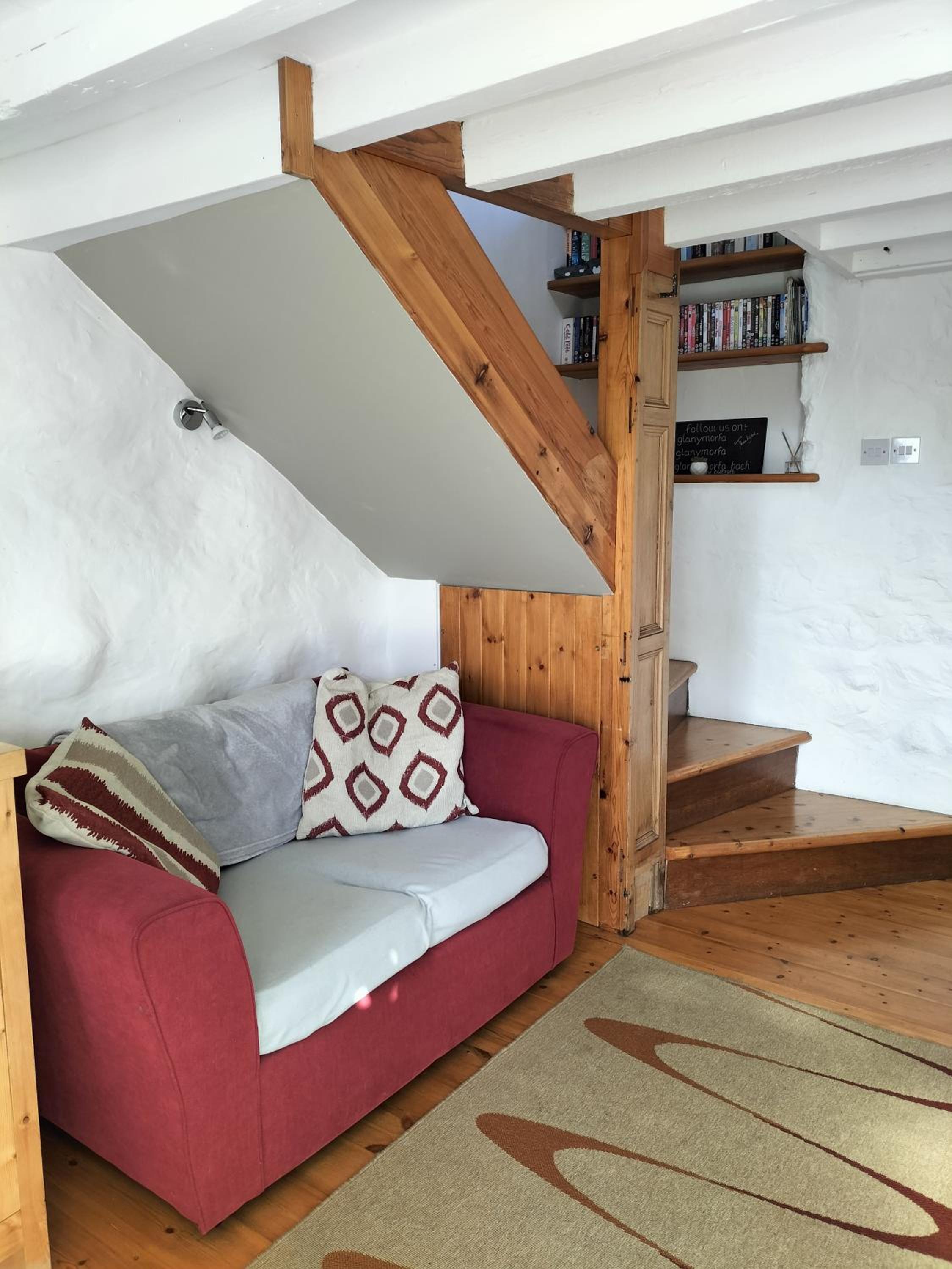 The Cosy Pad Glan Y Morfa Bach view 4