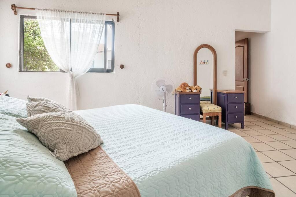 Villa de los abuelos, Burgos Cuernavaca