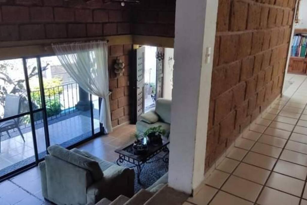 Villa de los abuelos, Burgos Cuernavaca