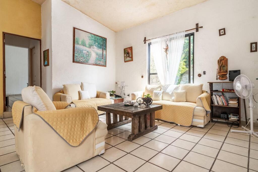 Villa de los abuelos, Burgos Cuernavaca