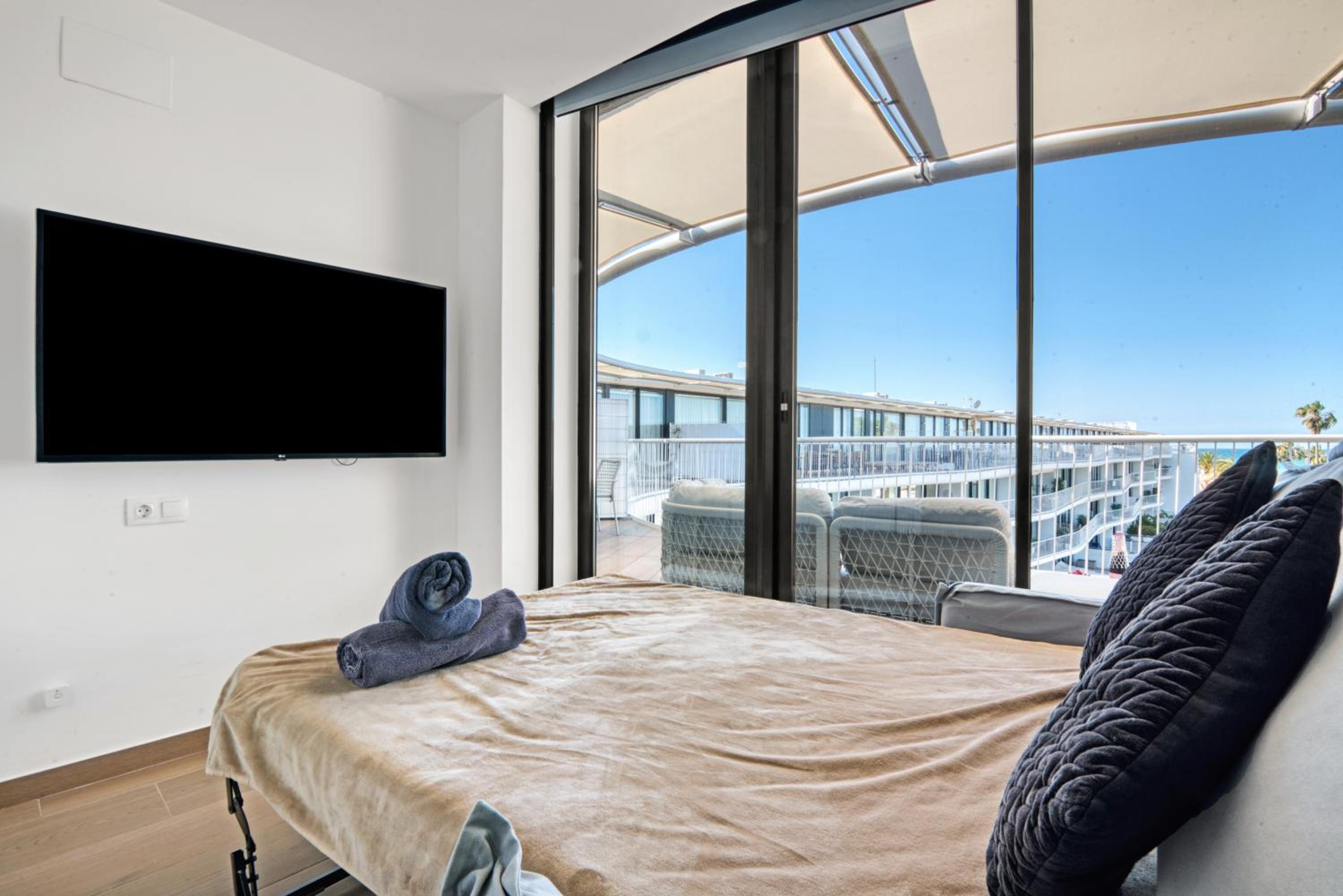 Denia Beach penthouse met zeezicht aan het strand