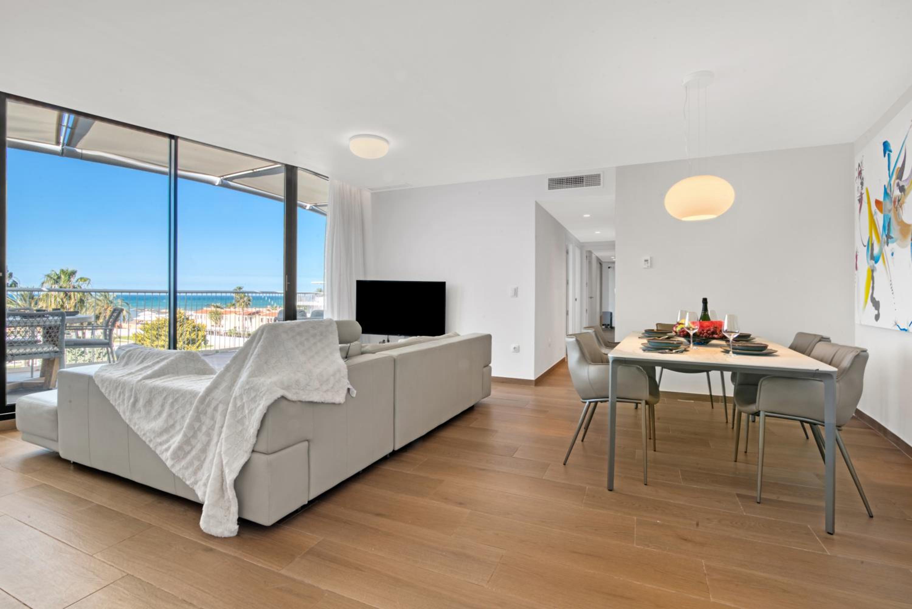 Denia Beach penthouse met zeezicht aan het strand