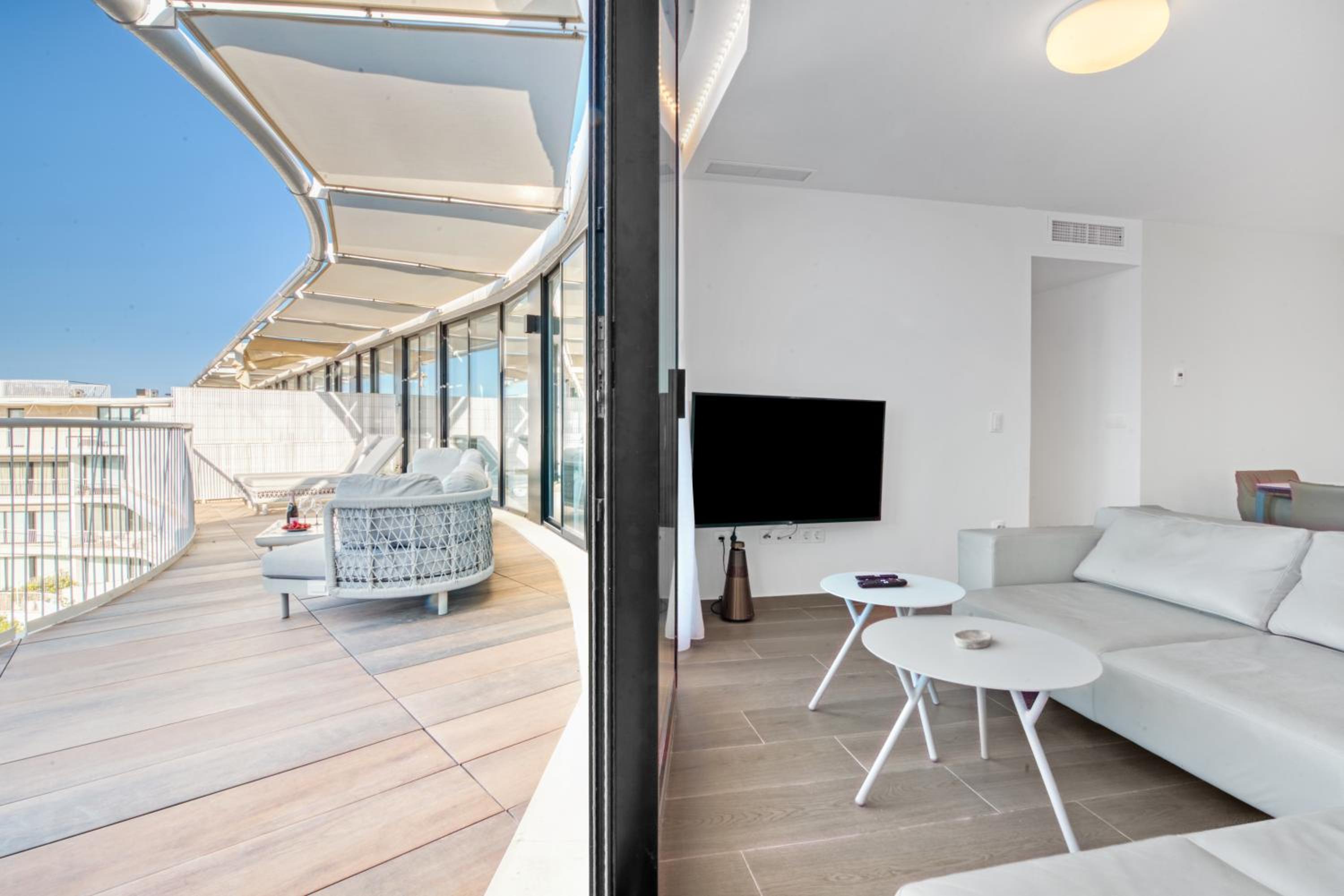 Denia Beach penthouse met zeezicht aan het strand