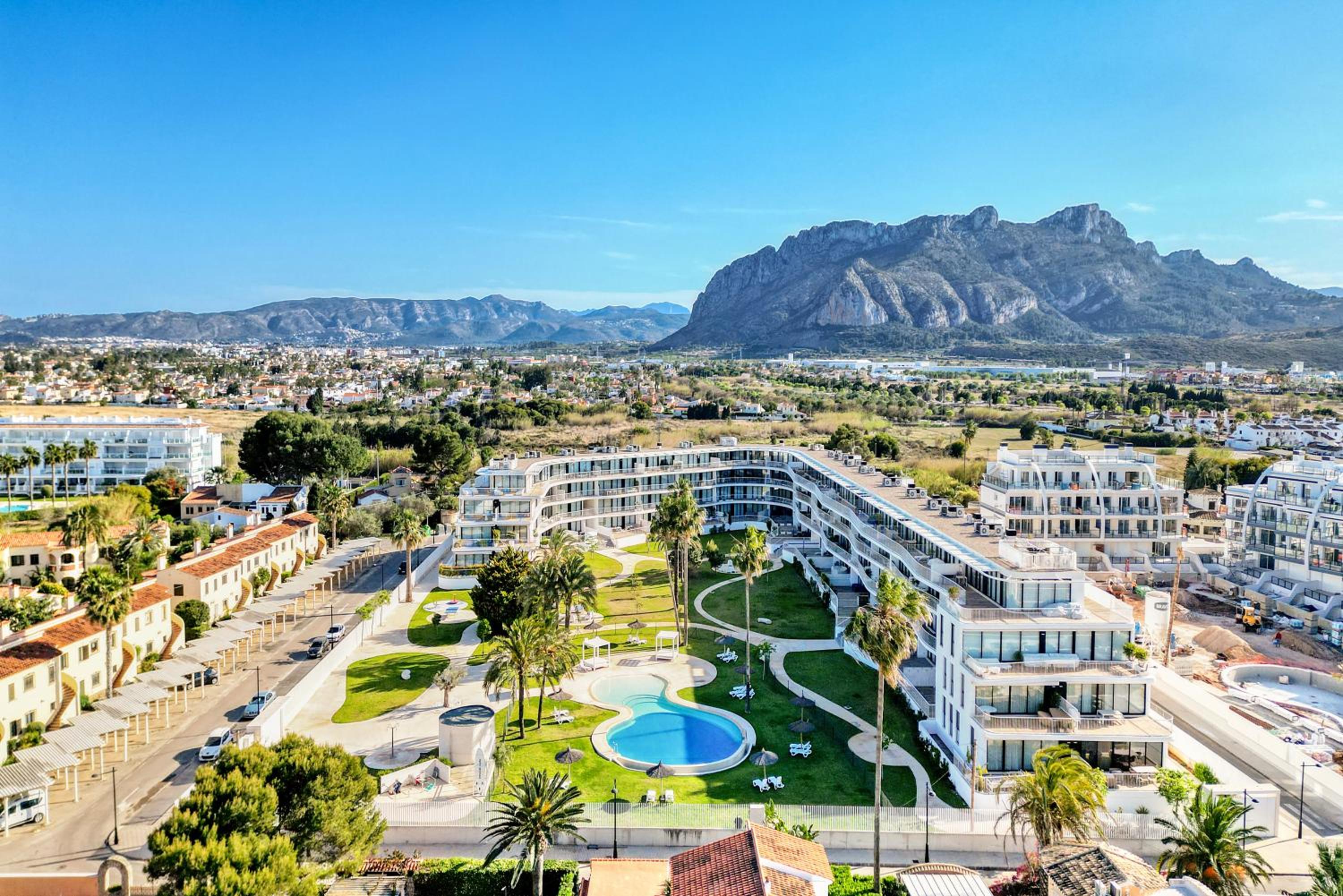 Denia Beach penthouse met zeezicht aan het strand