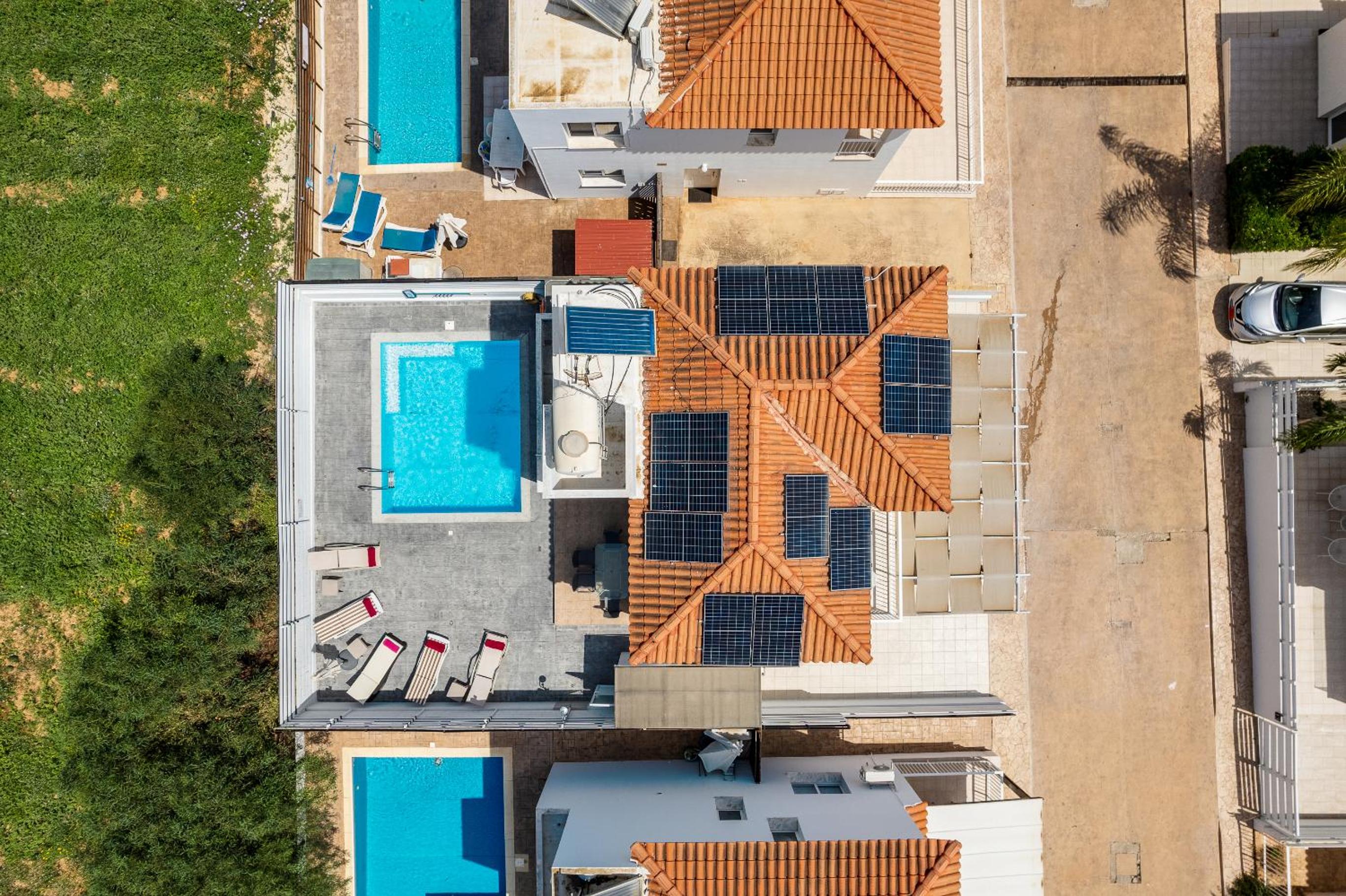 Villa Thalia Dafni 1