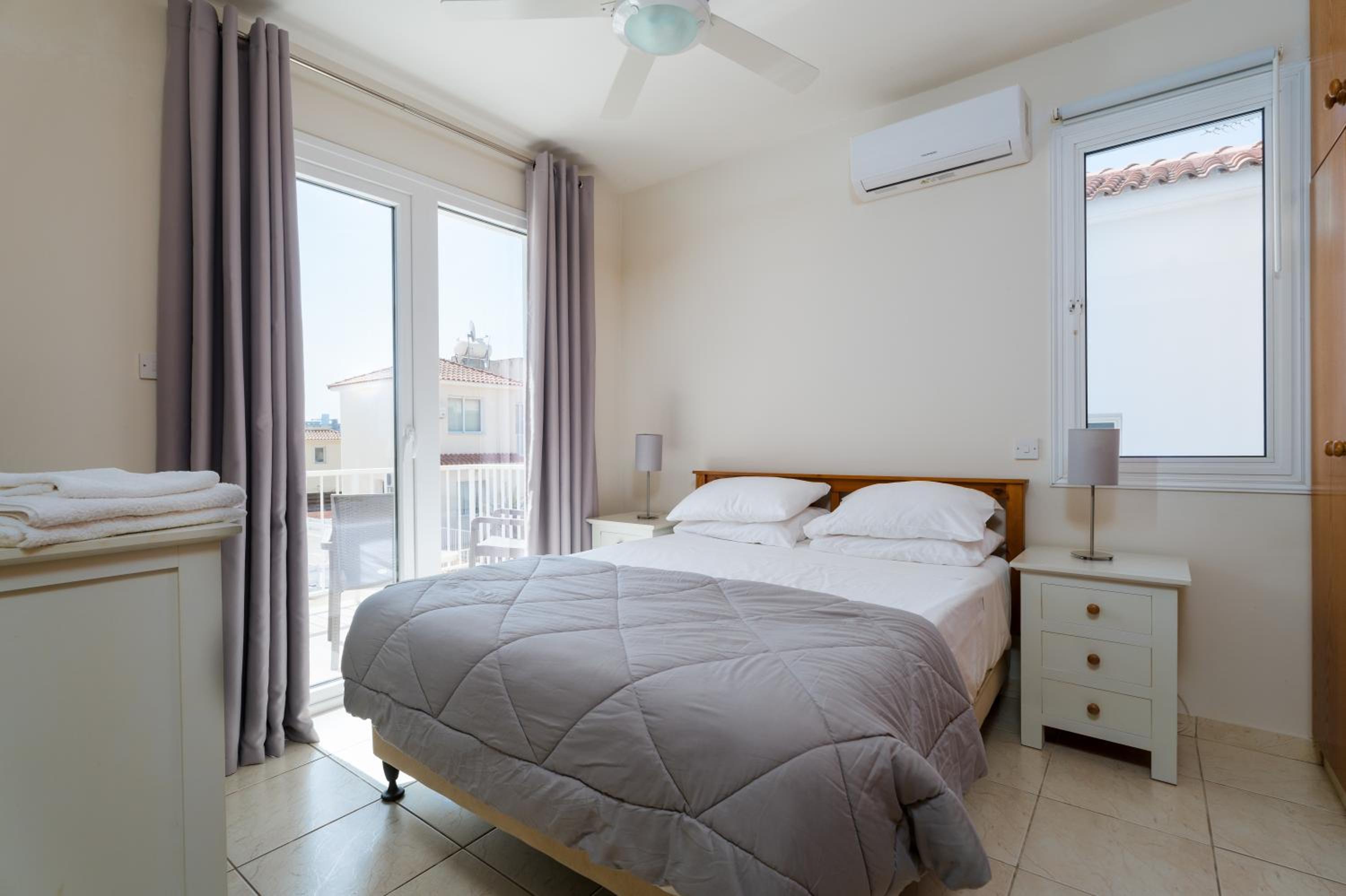 Villa Thalia Dafni 1
