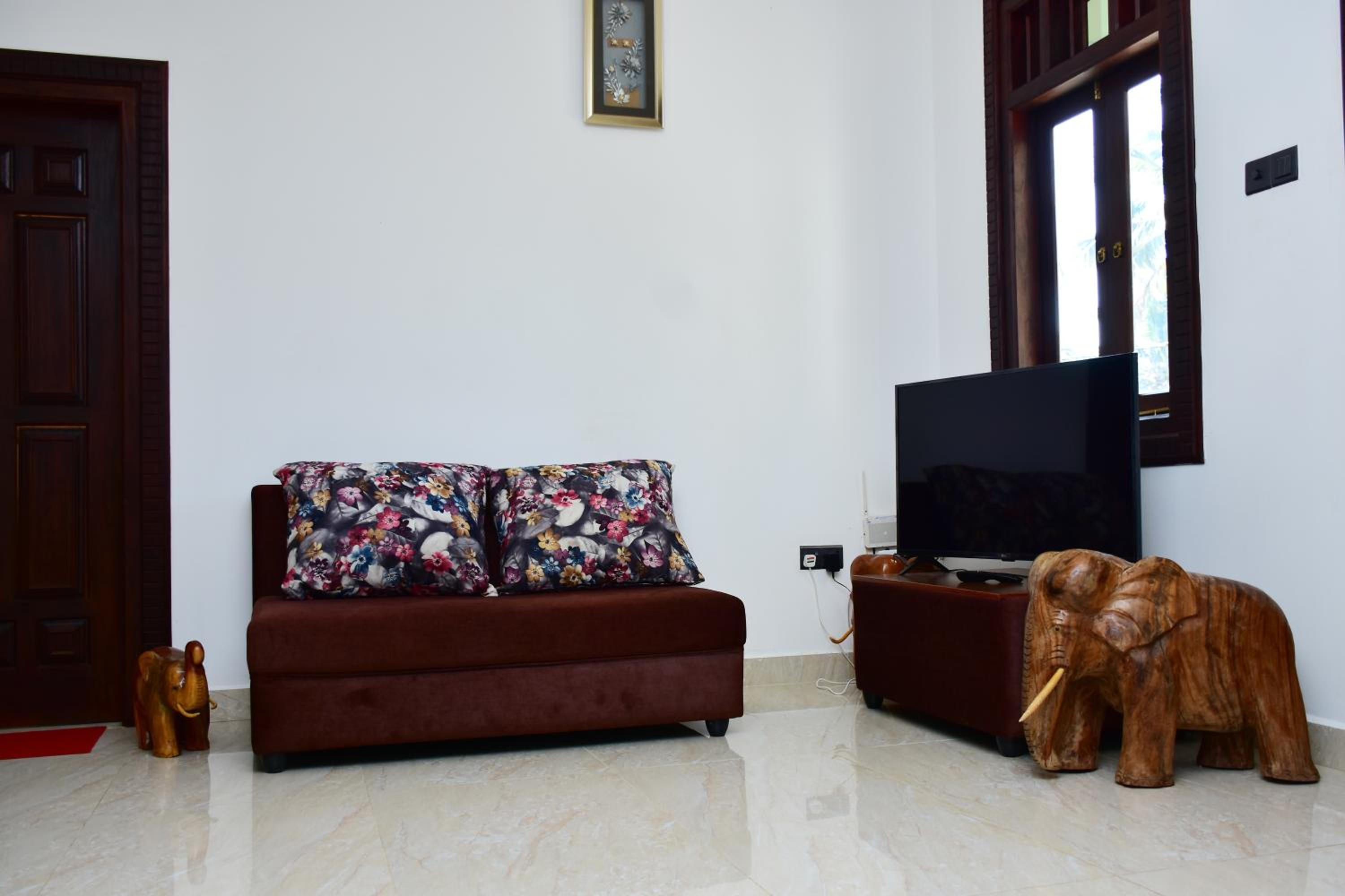 Villa Seleena Palace