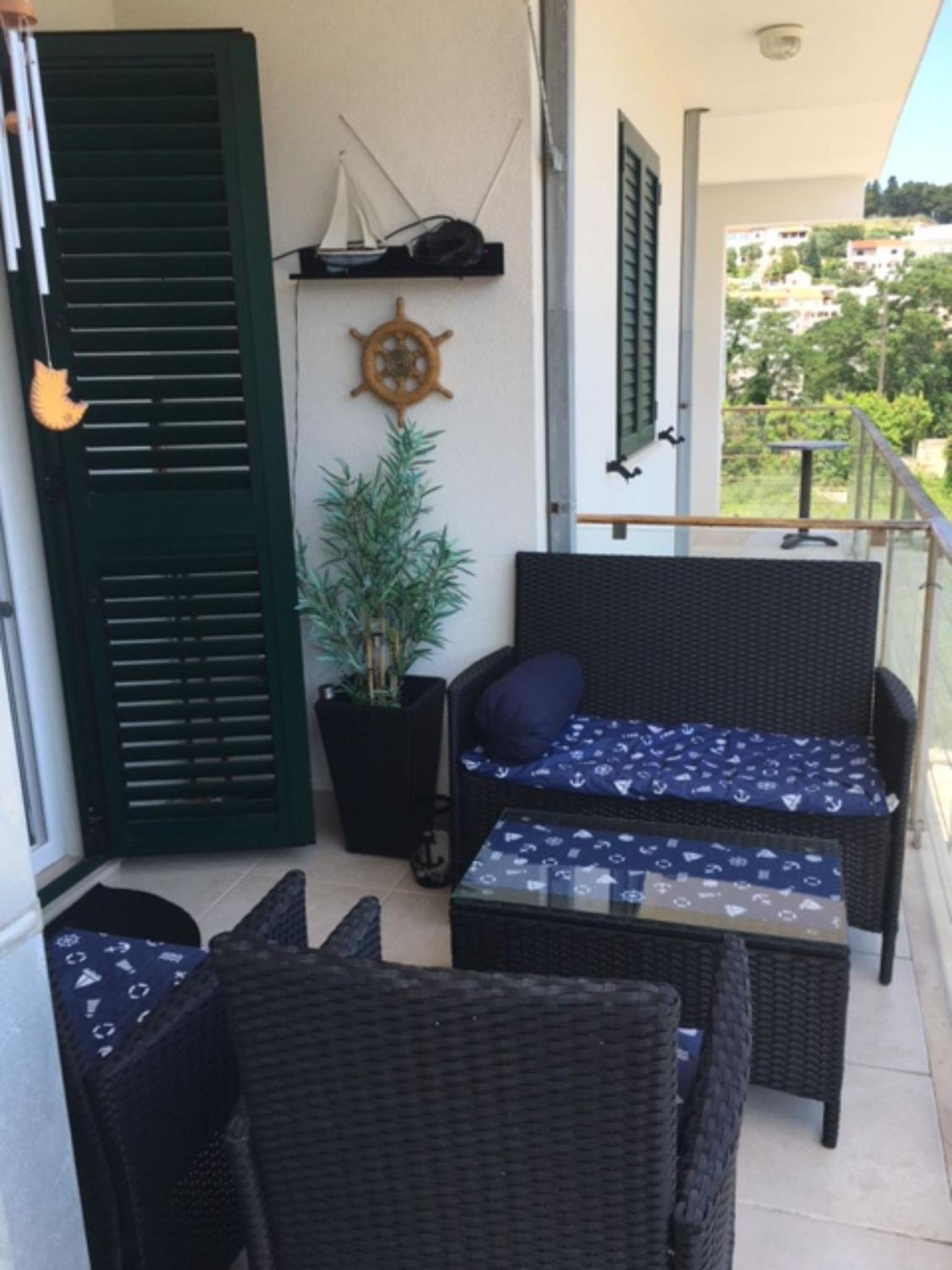 S&A Apartment