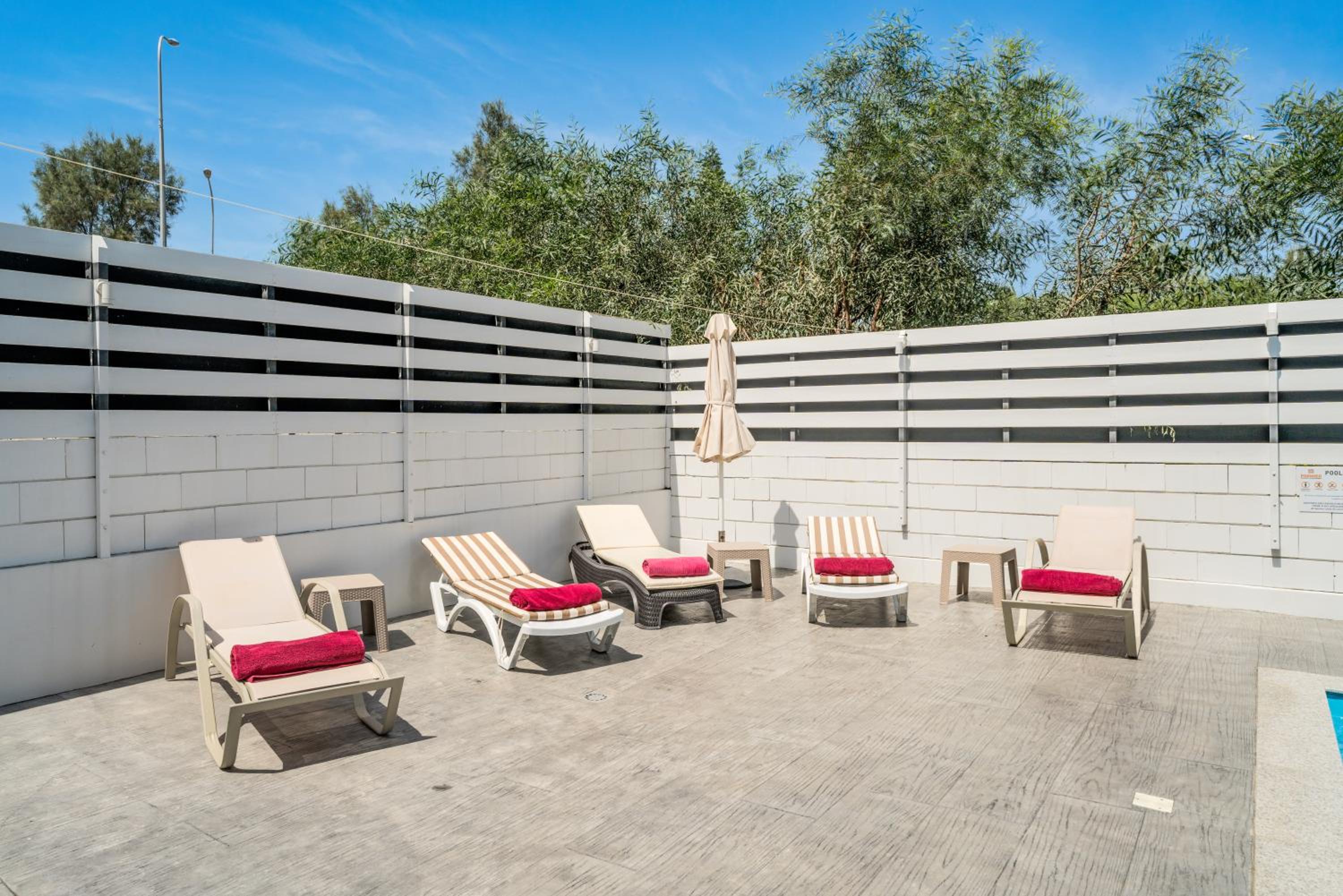 Villa Thalia Dafni 1