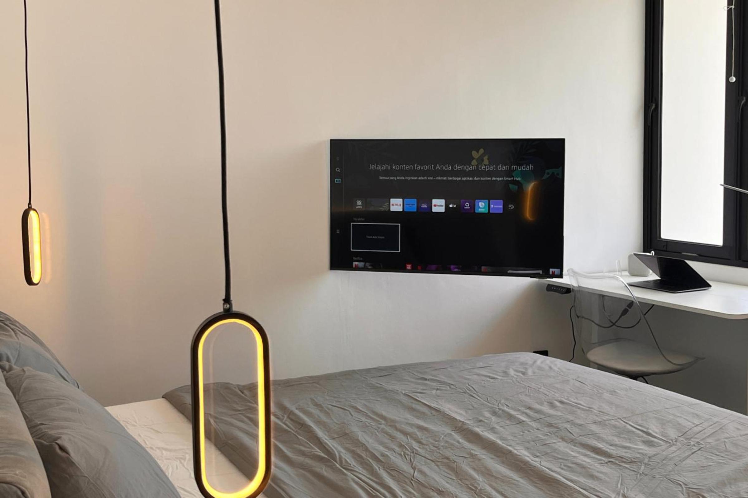 Modern Waveside Apartment No.1 - Image 5
