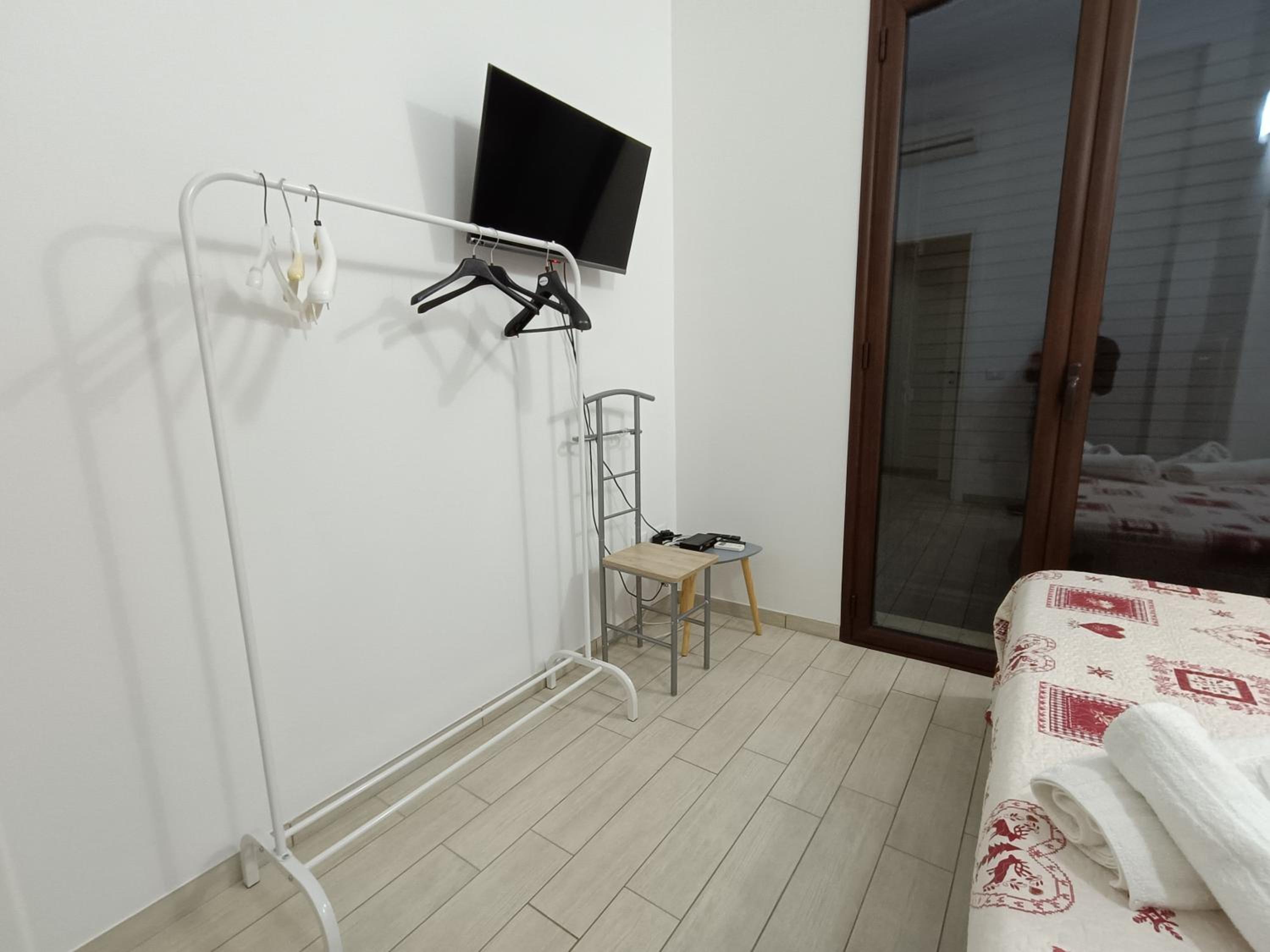 Photo 49
