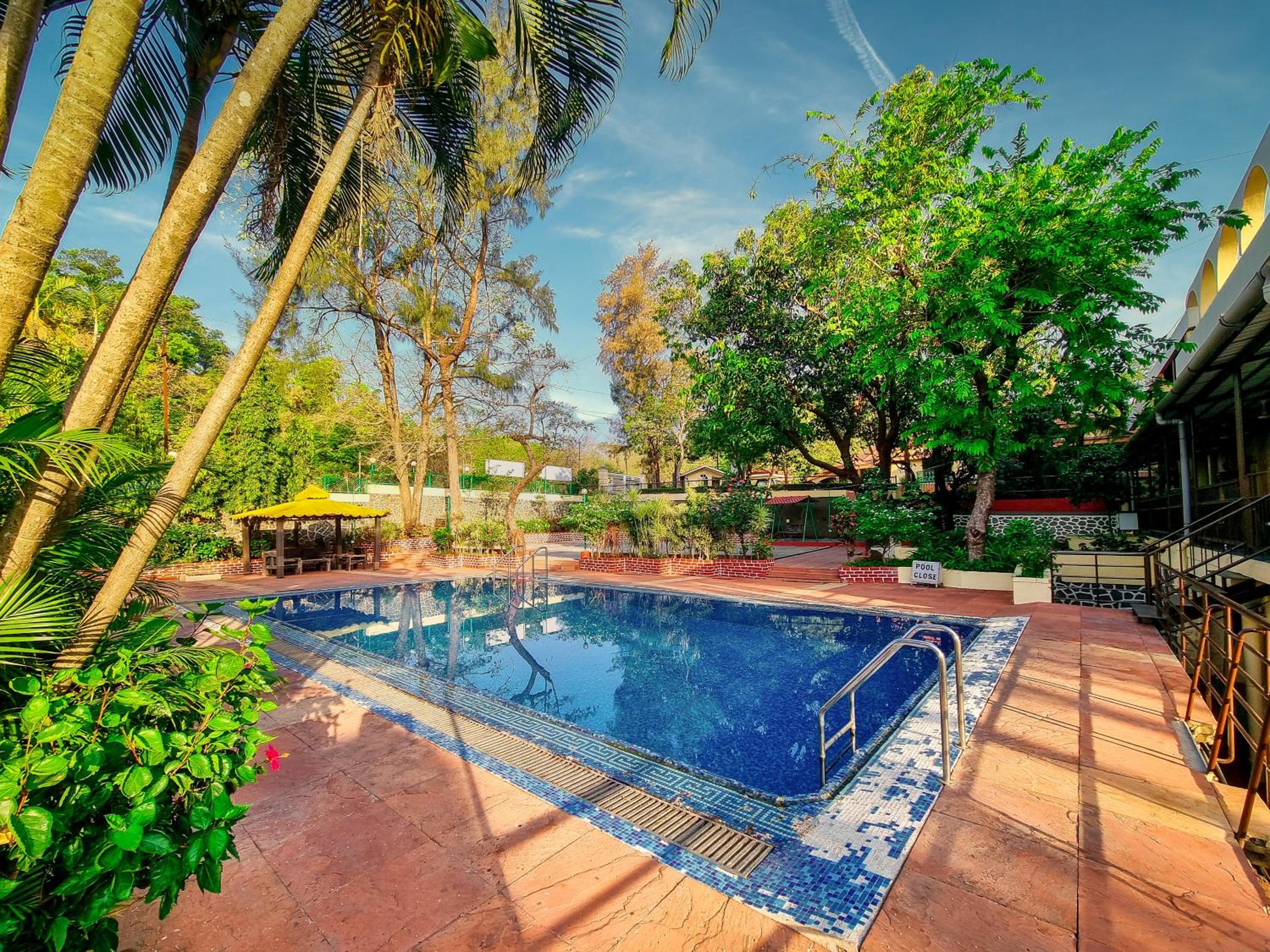 Zaras Resort Khandala