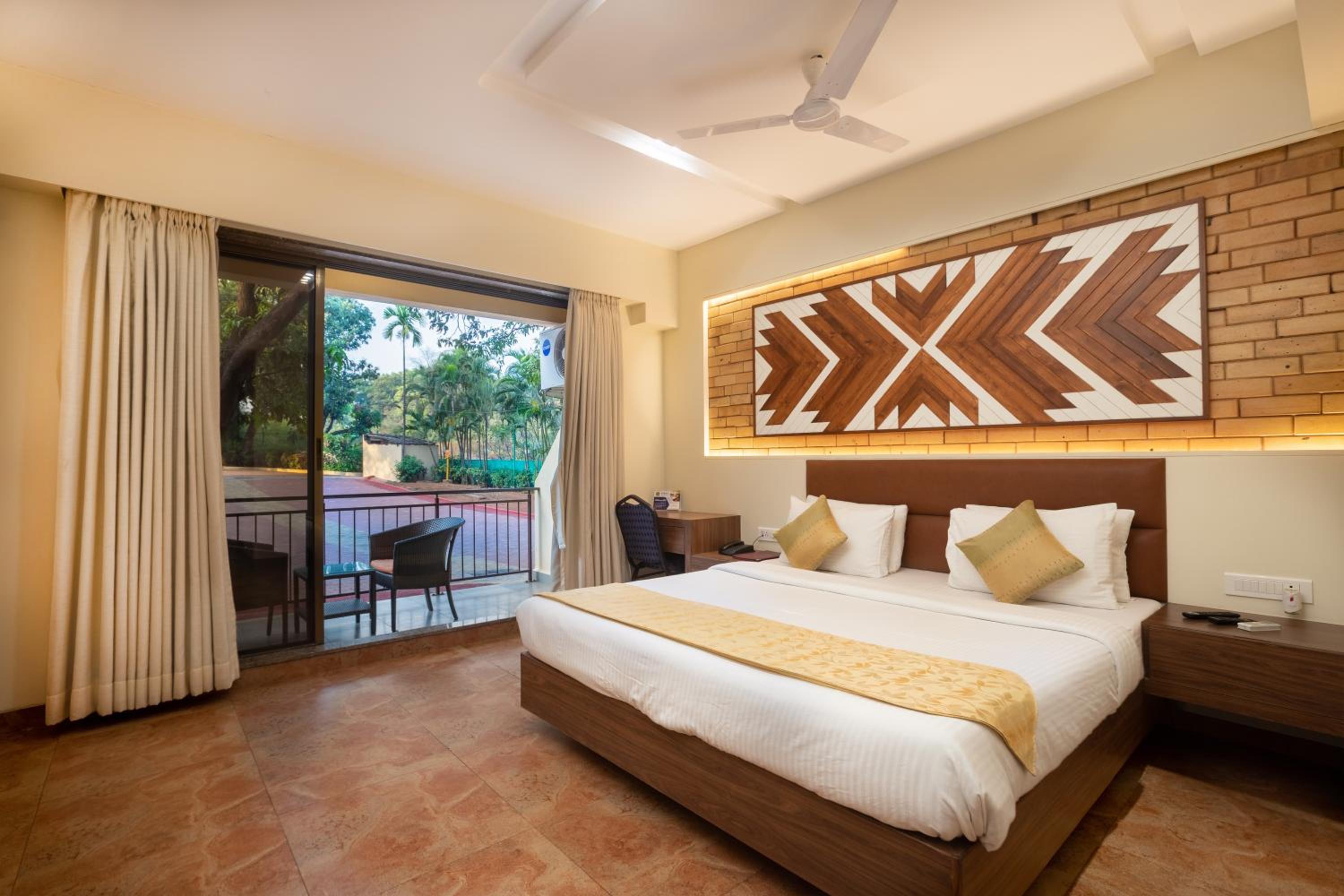 Zaras Resort Khandala