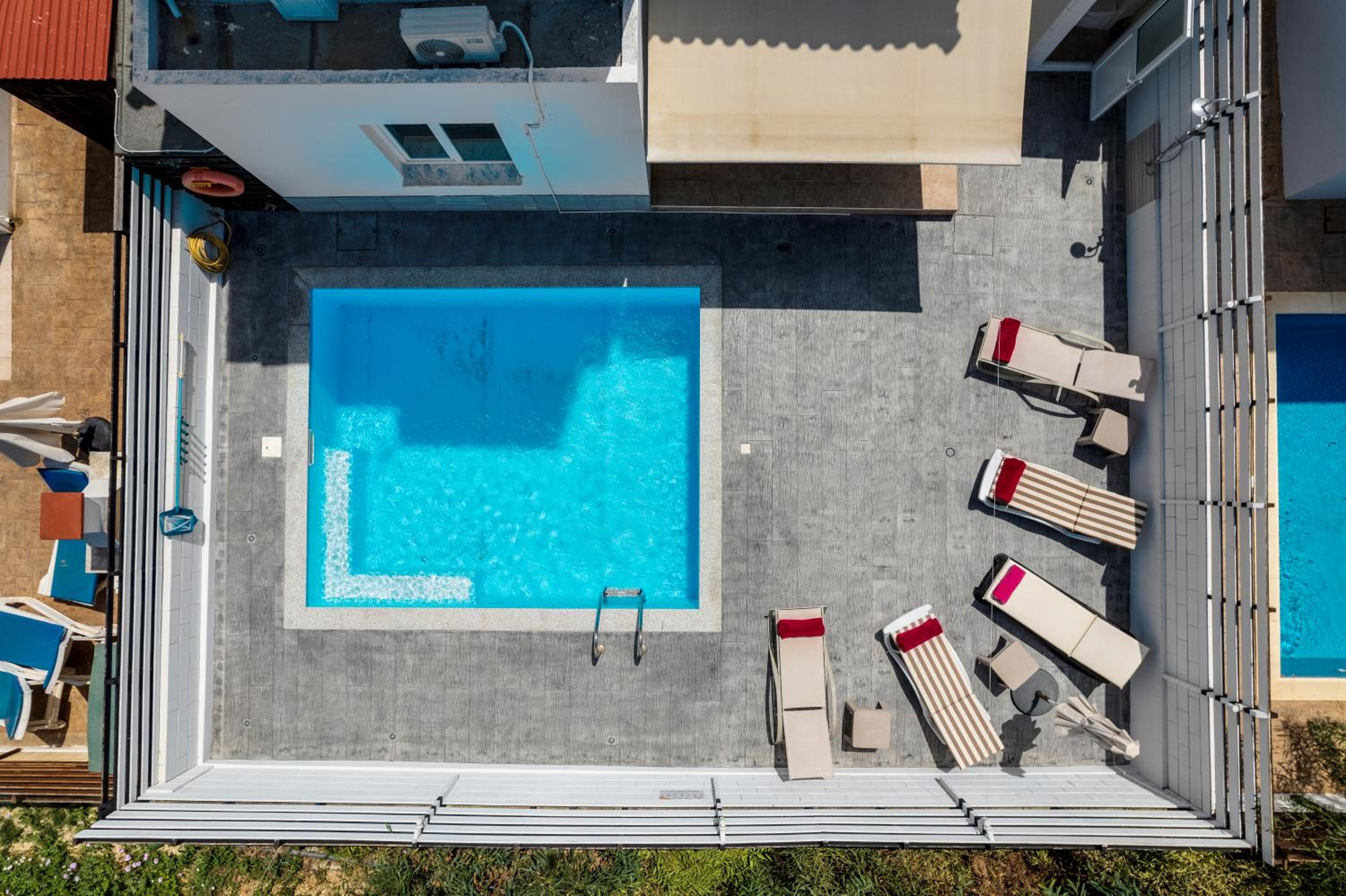 Villa Thalia Dafni 1