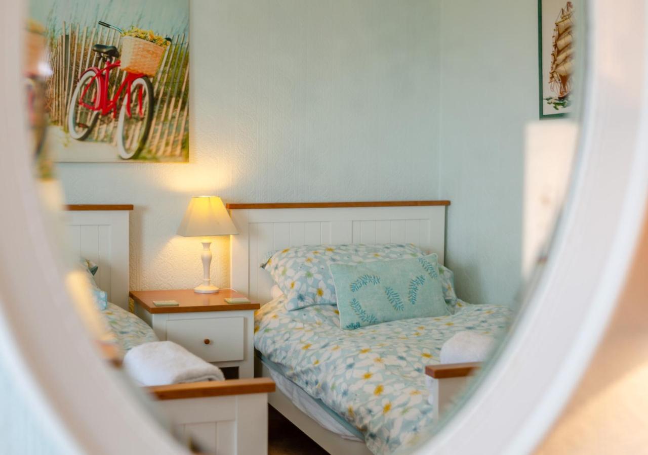 4 Bed in Tintagel oc-trev