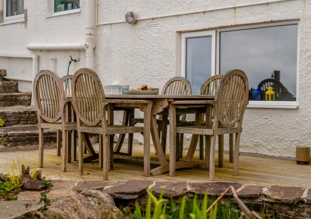 4 Bed in Tintagel oc-trev