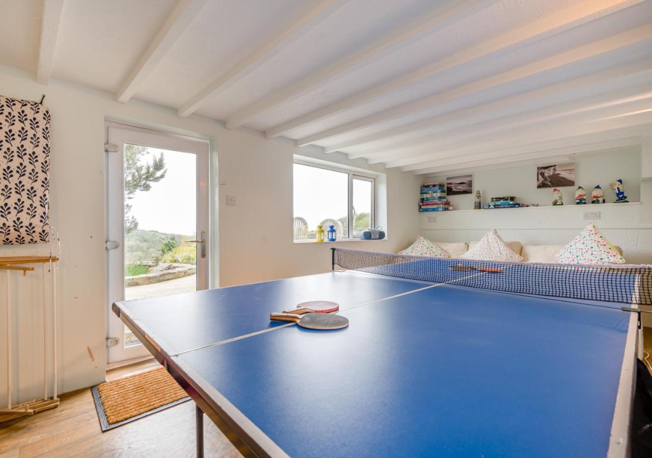 4 Bed in Tintagel oc-trev