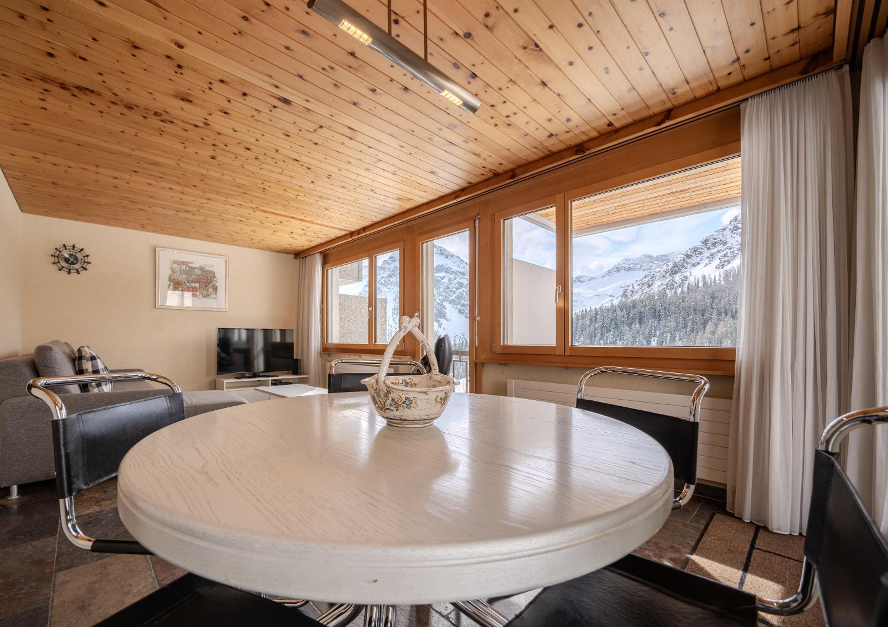 Villa Franca E07 - Alpenpanorama in ruhiger Lage - by Arosa Stay