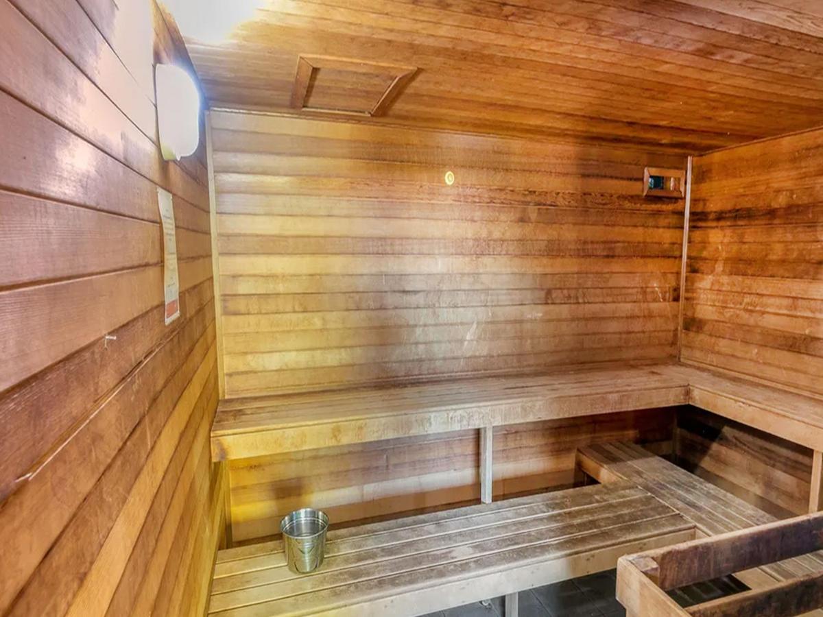 The Purple Hen Hideaway Resort