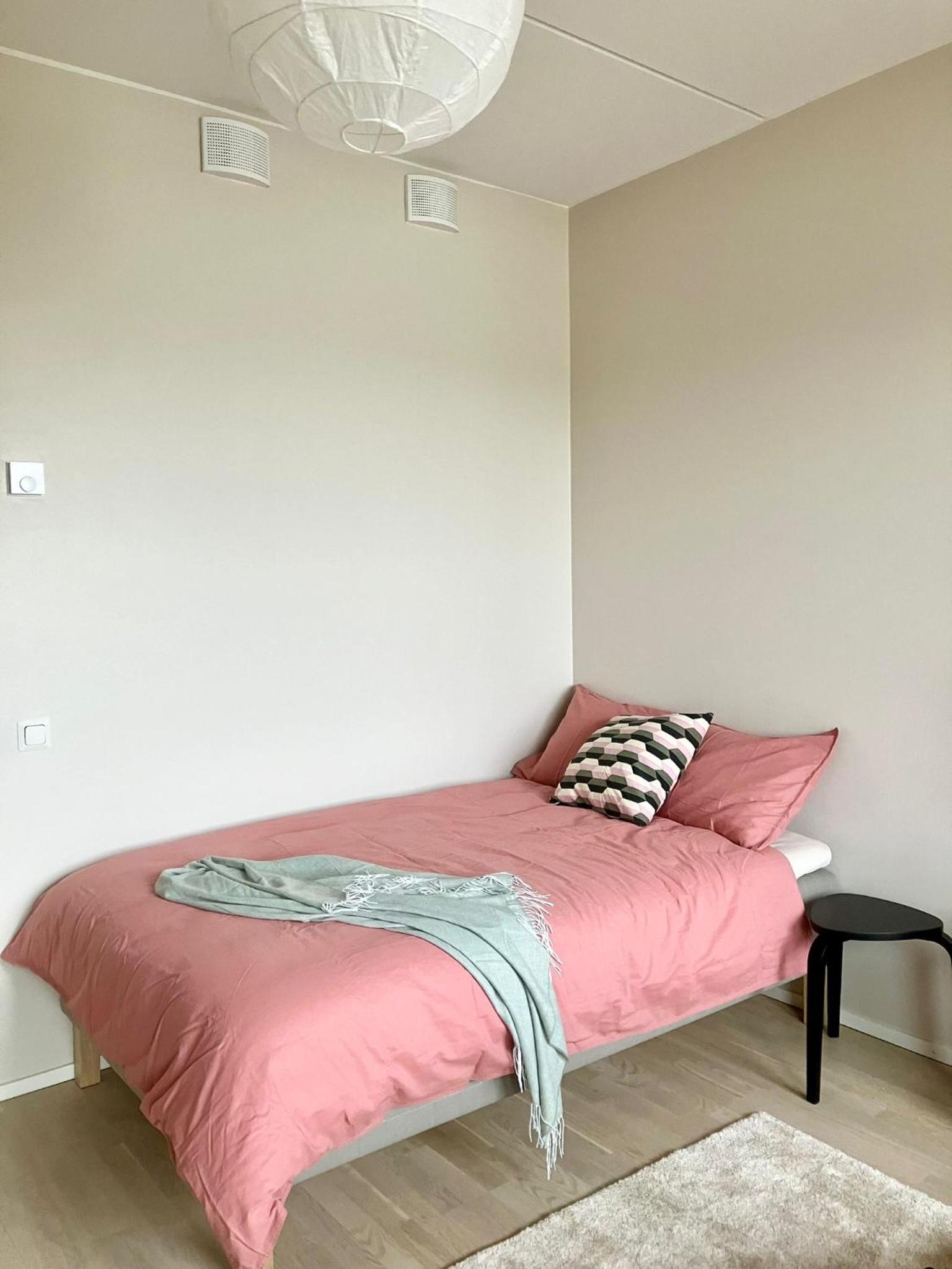 Bright studio /w large balcony at heart of Henttaa view 2