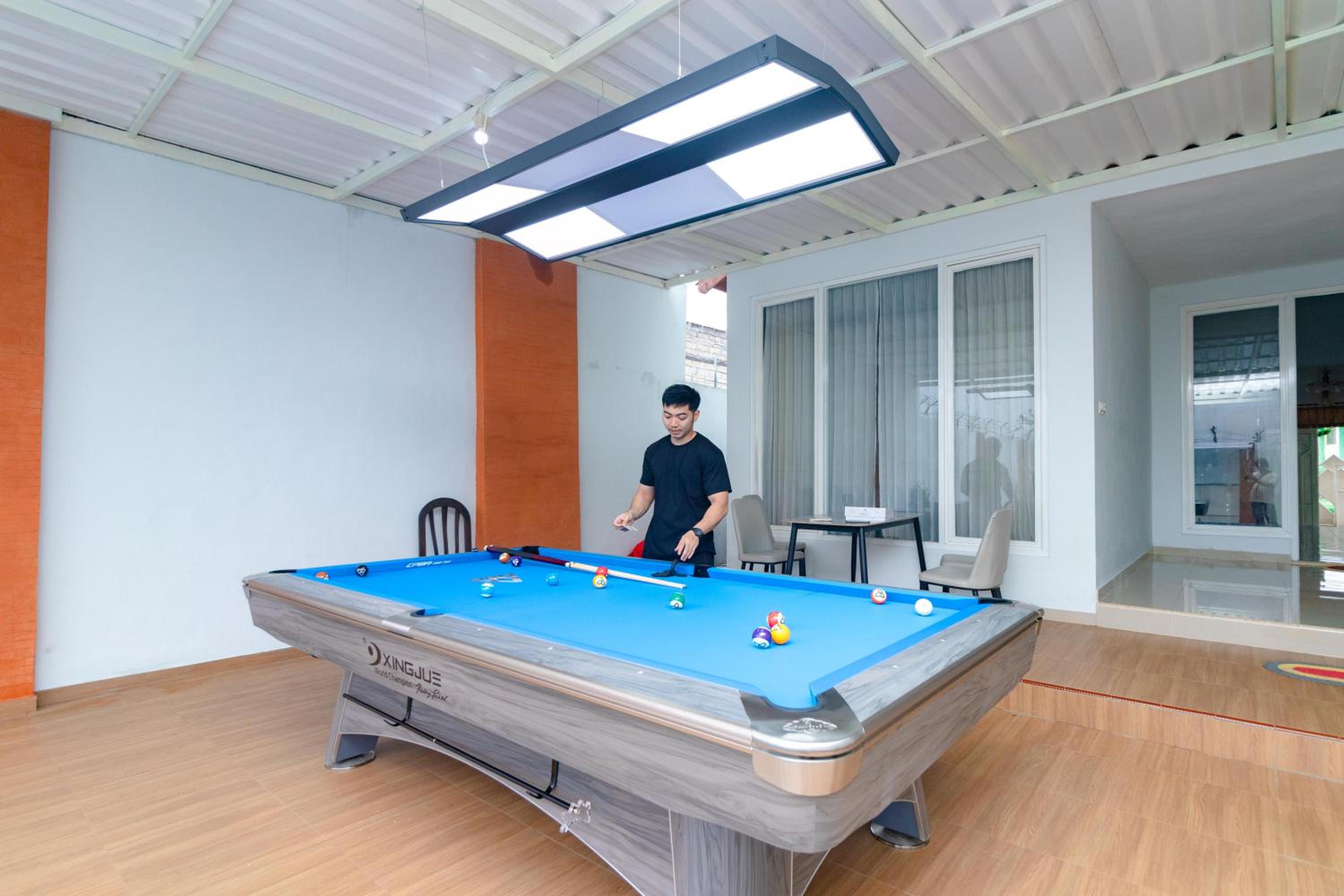 activities & amenities