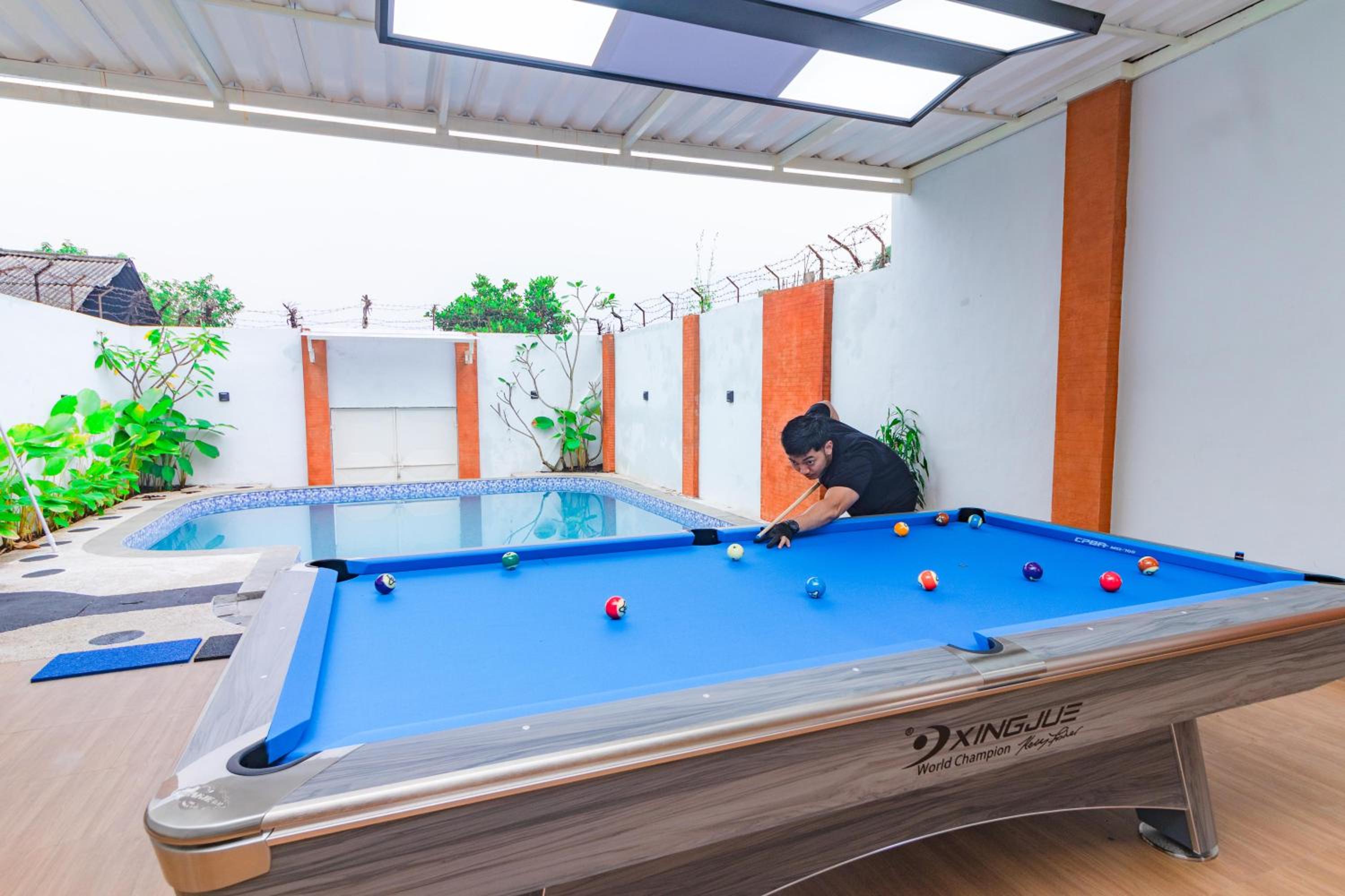 activities & amenities