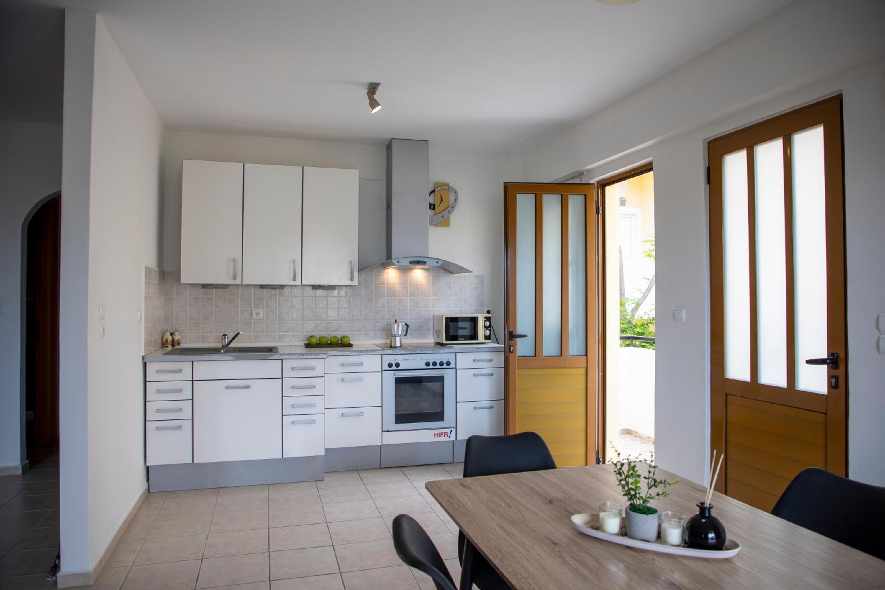 Anesis Apartments