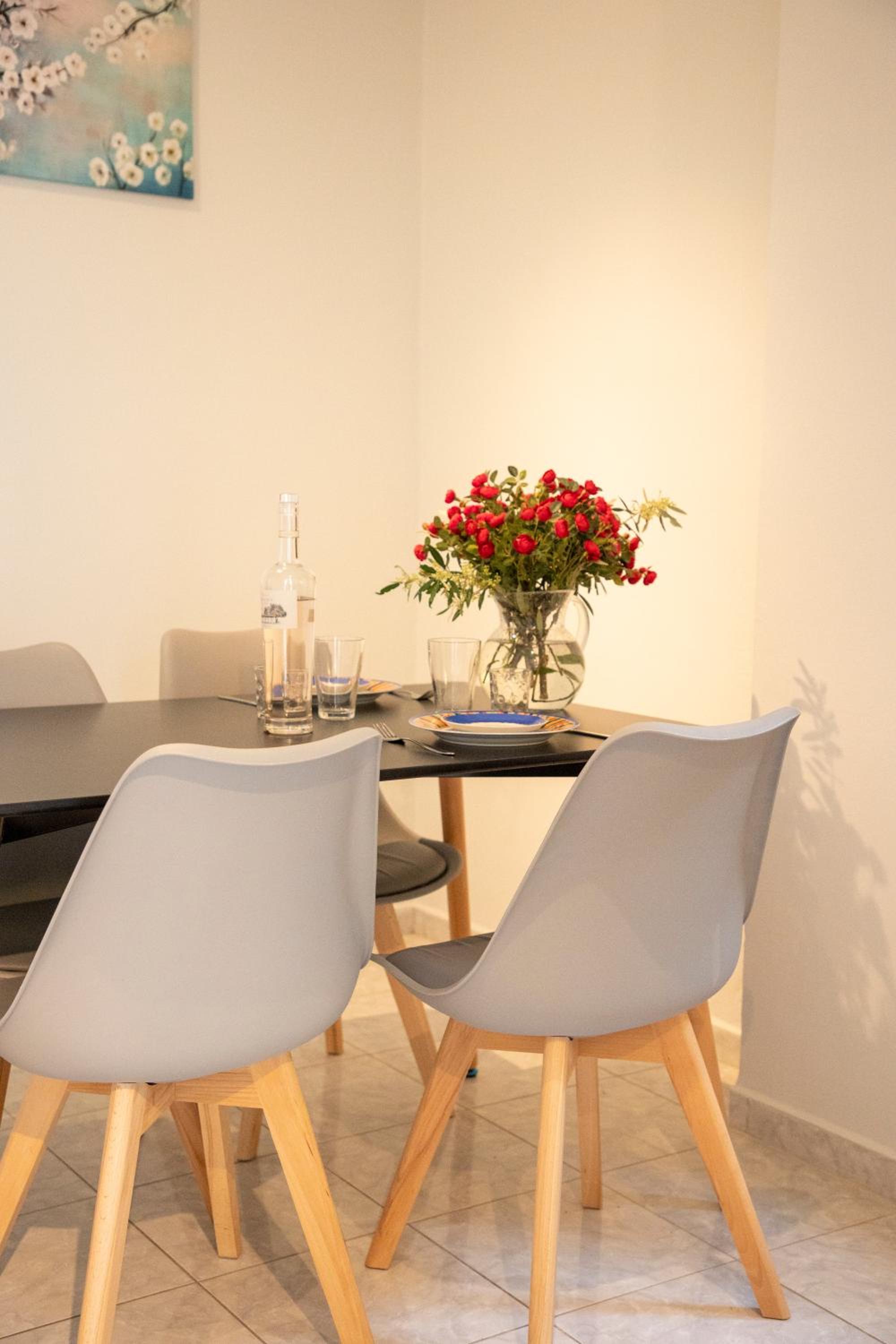 Anesis Apartments