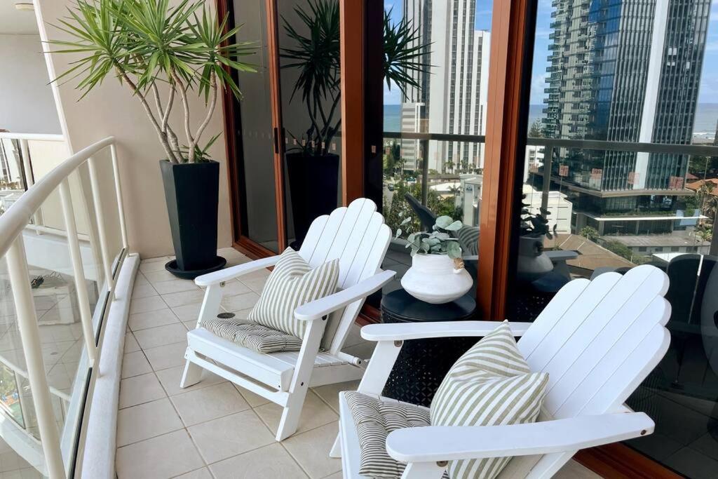 Private Sky Terrace Classic Penthouse 2 Car Parks