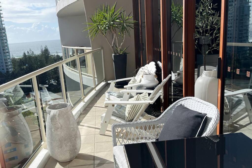 Private Sky Terrace Classic Penthouse 2 Car Parks
