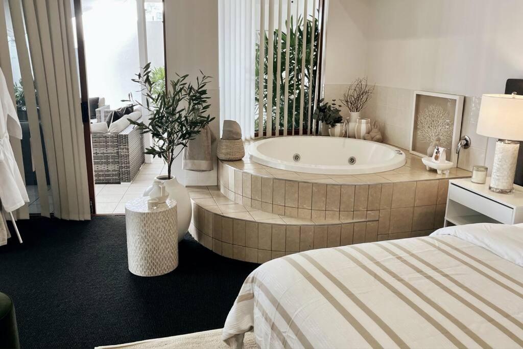Private Sky Terrace Classic Penthouse 2 Car Parks