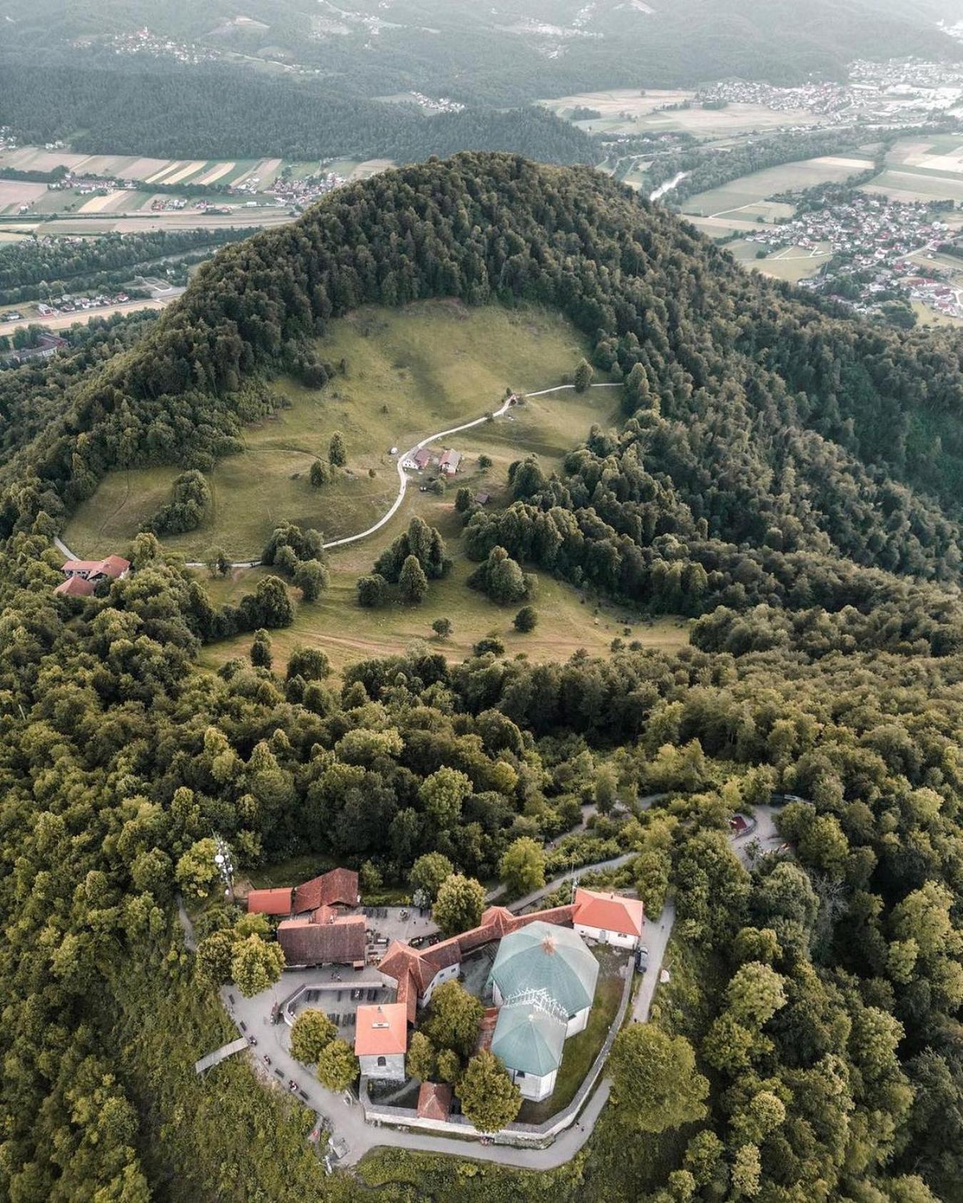 ANERI