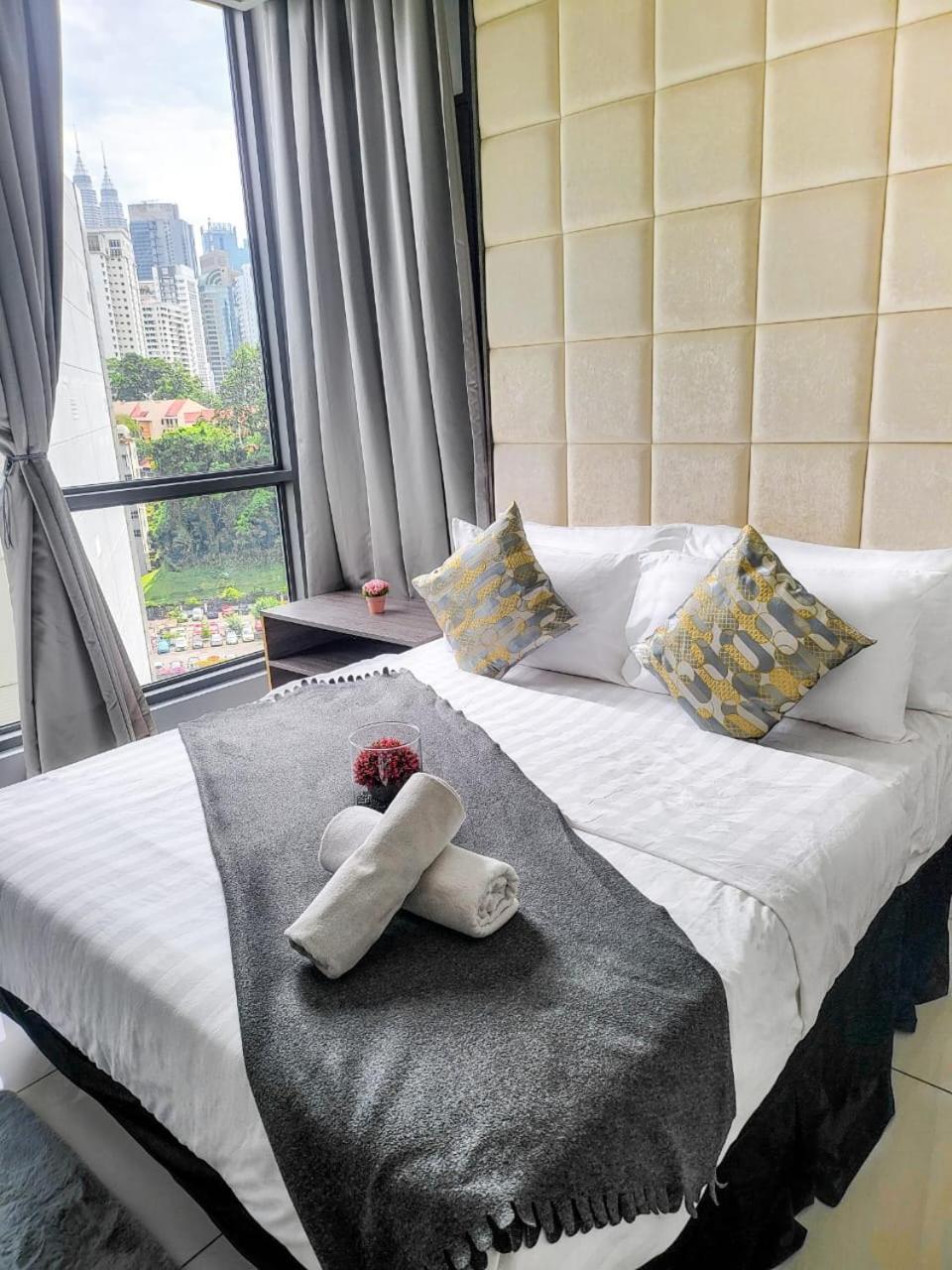 Modern And Cozy Robertson Apartment Bukit-Bintang City Centre