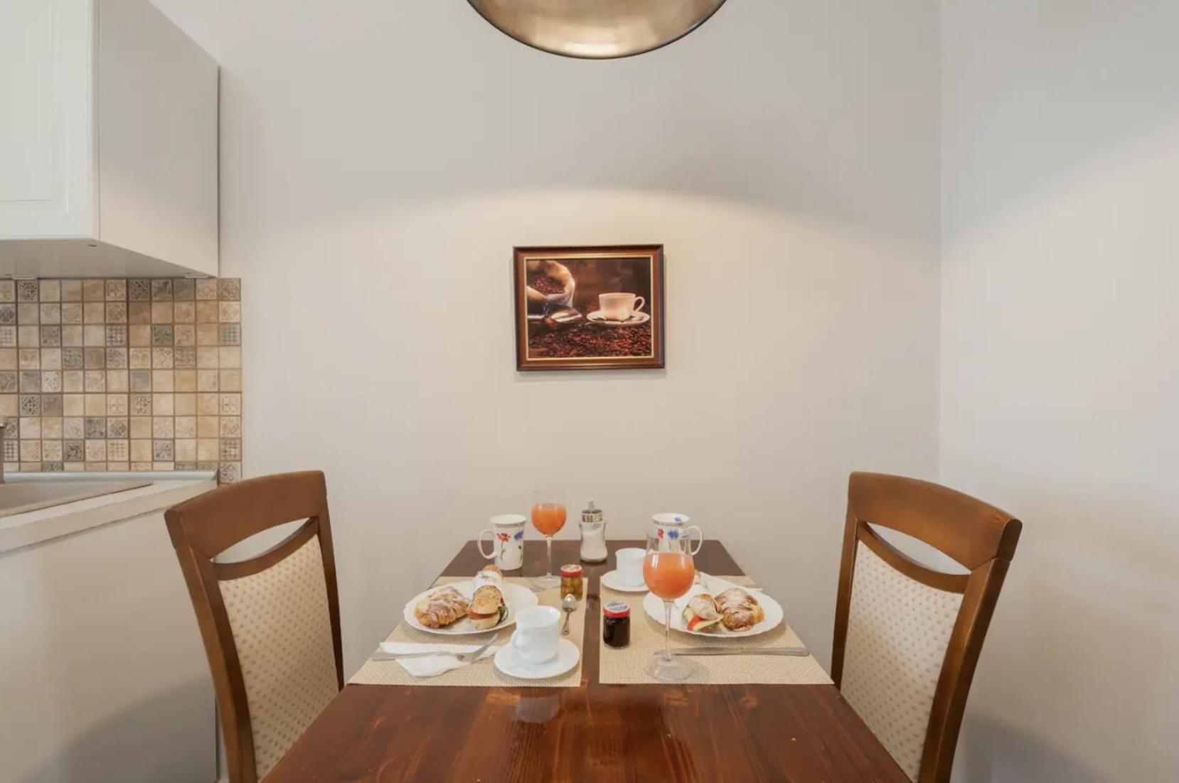 Standard Apartment by Hi5-Classic Home 253 view 4
