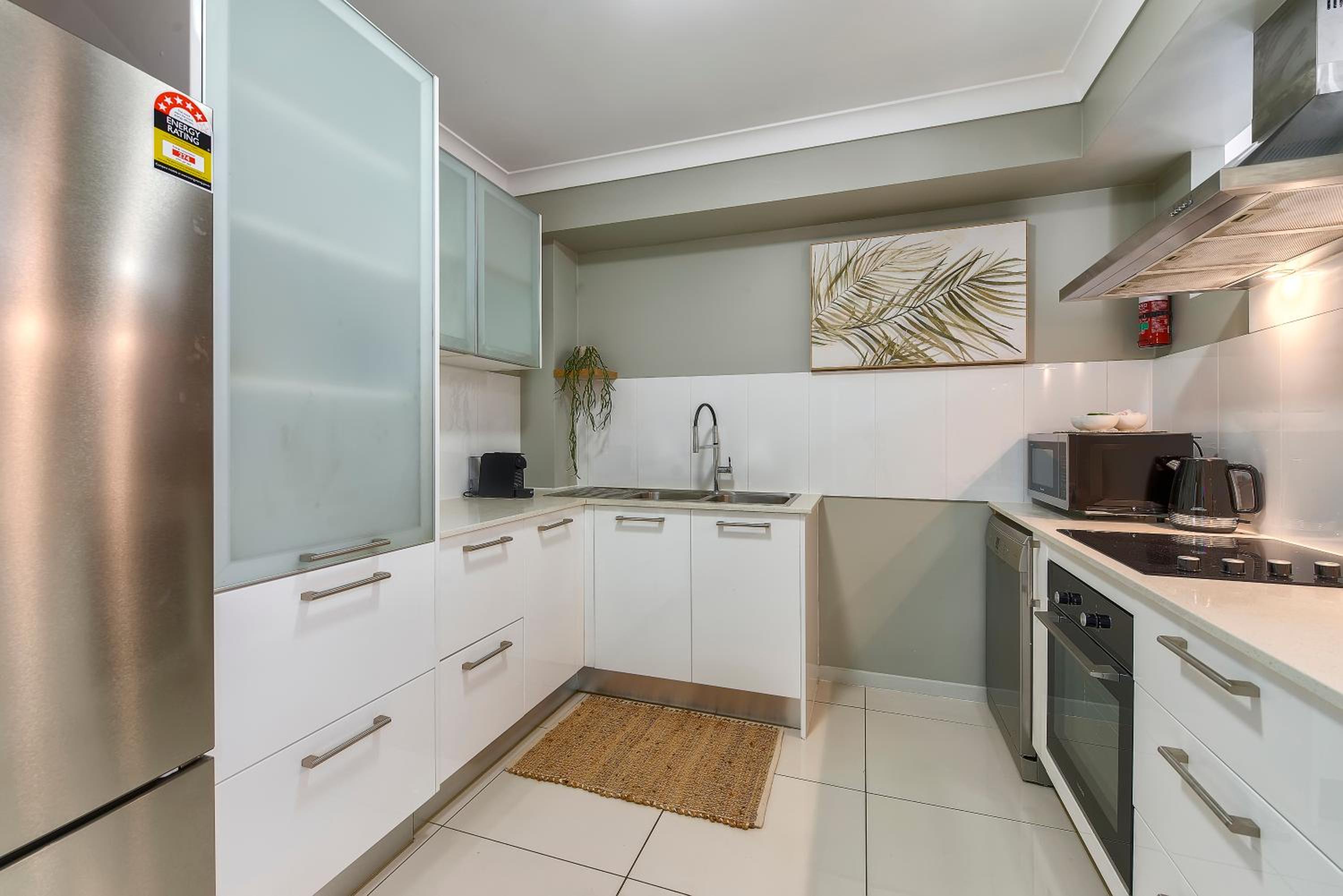 Brisbane Vacations - Experience this Stylish Brisbane Apartment - Property Image 13